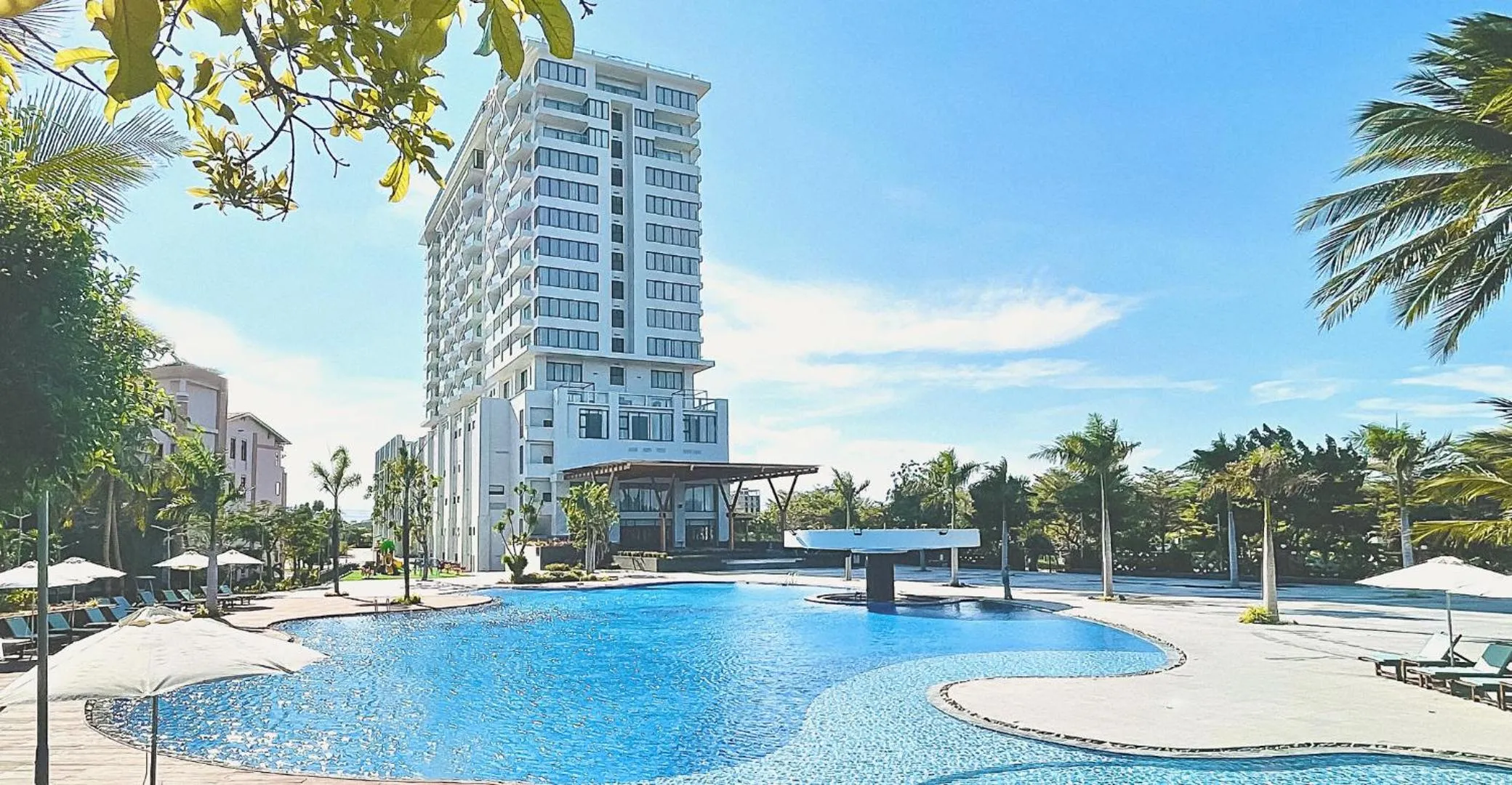 Swimming pool in Long Thuan Hotel & Resort