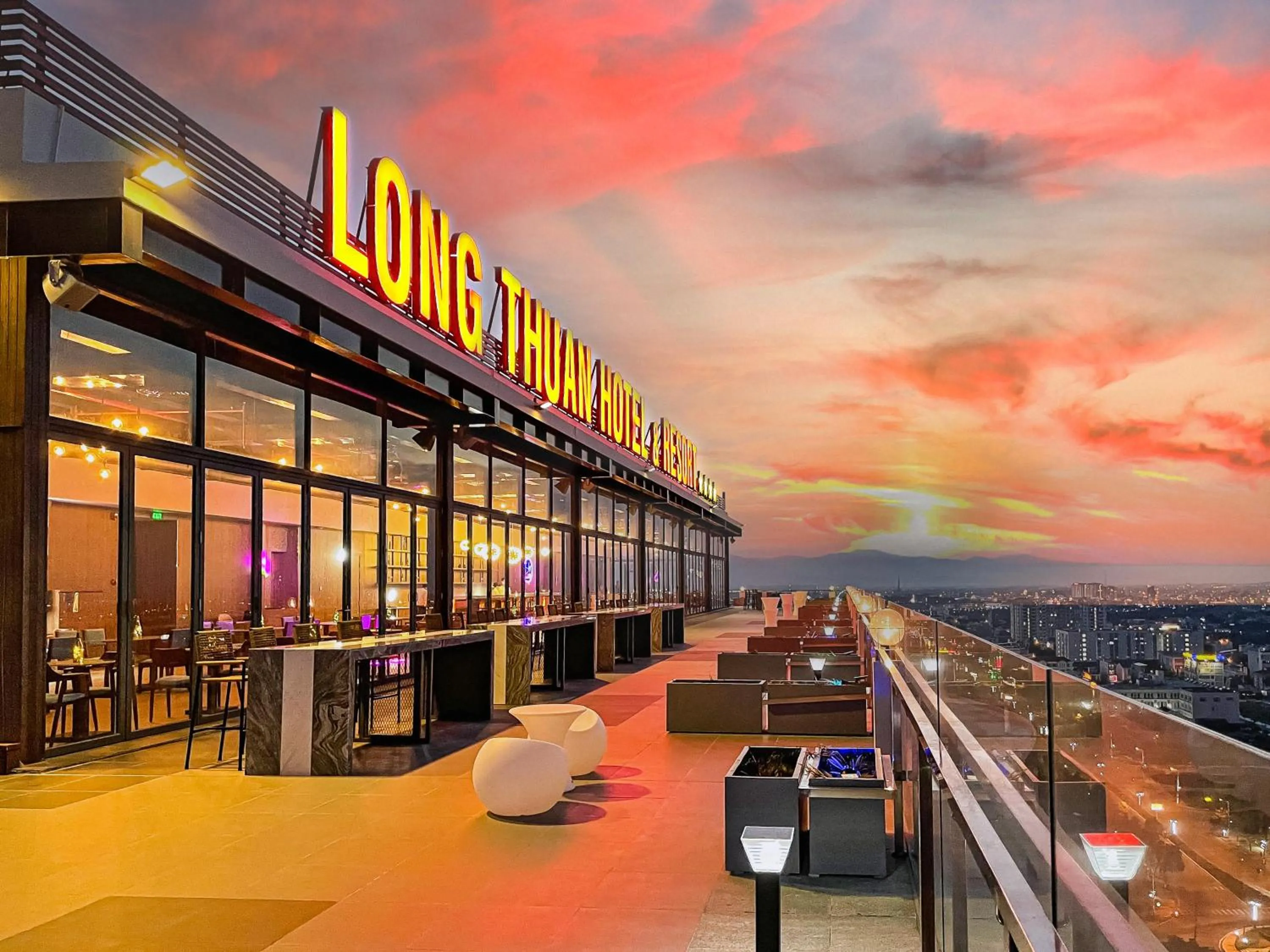 Lounge or bar in Long Thuan Hotel & Resort