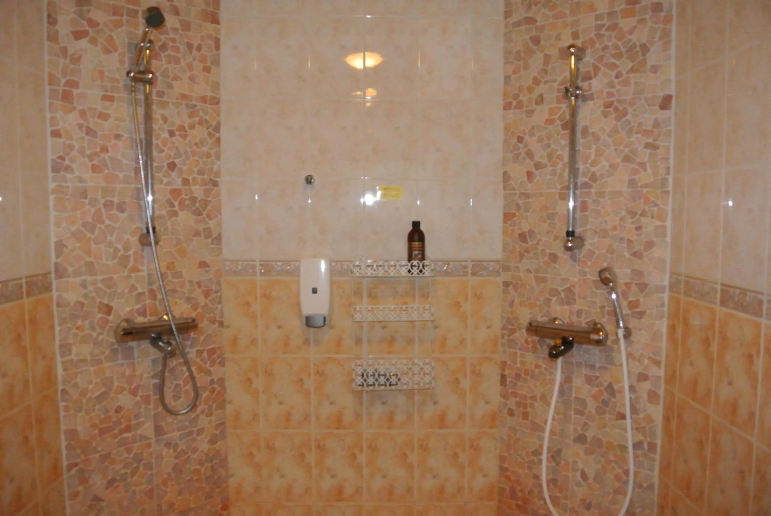 Bathroom in Hostel River