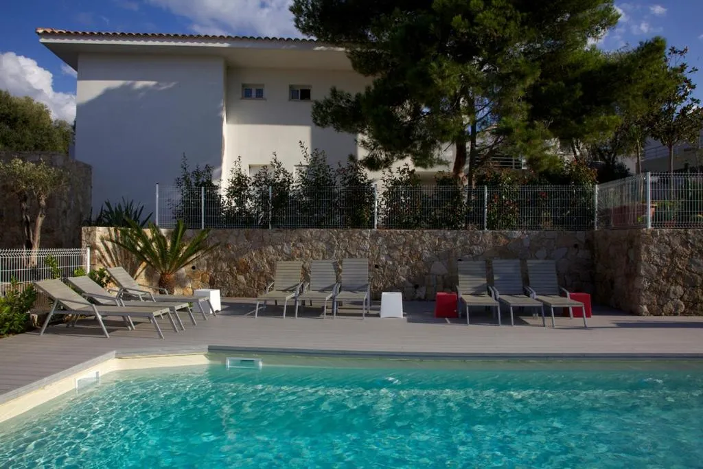Swimming pool in Résidence Le Clos Saint Paul