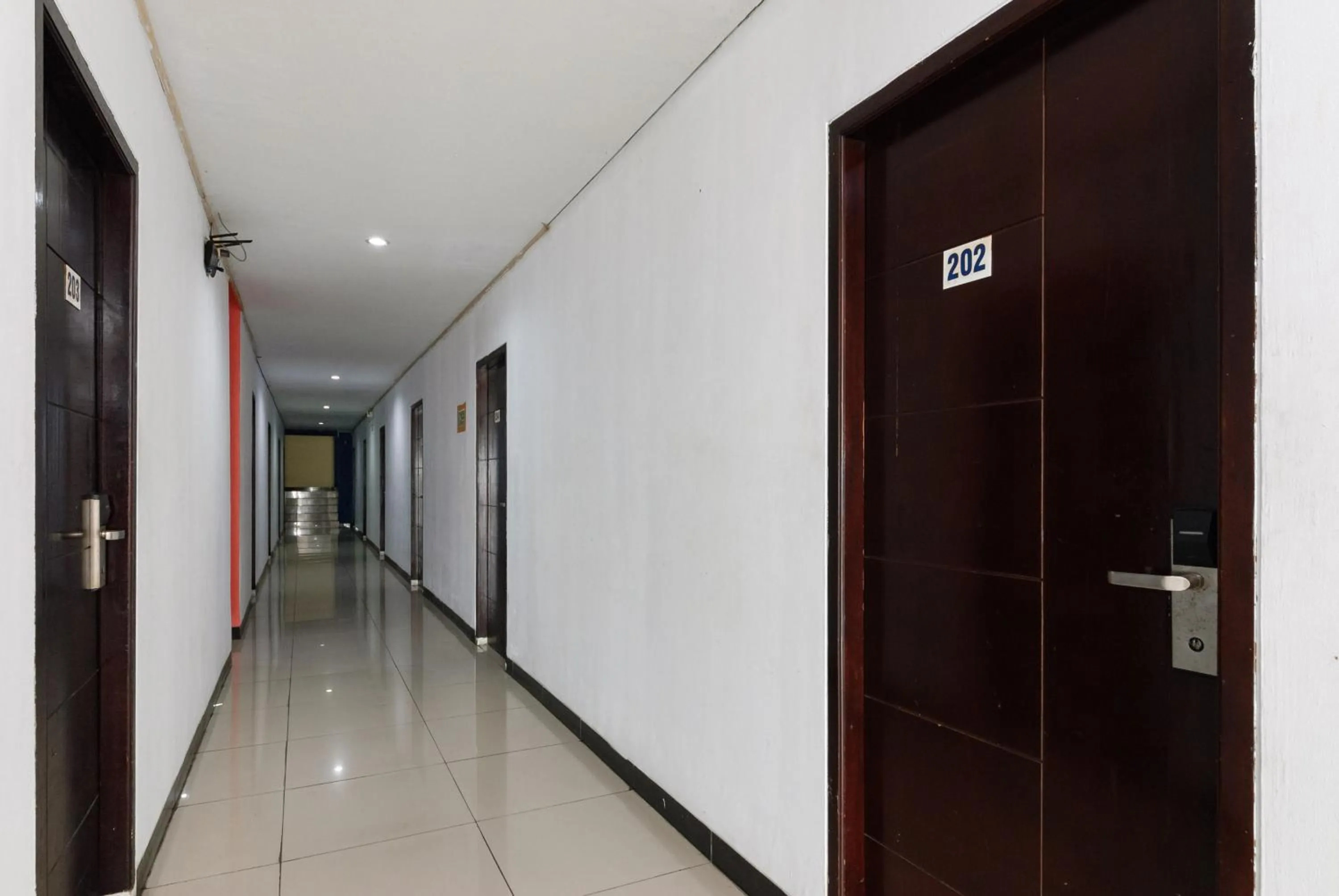 Property building in RedDoorz Plus @ Jalan Pemuda Jakarta