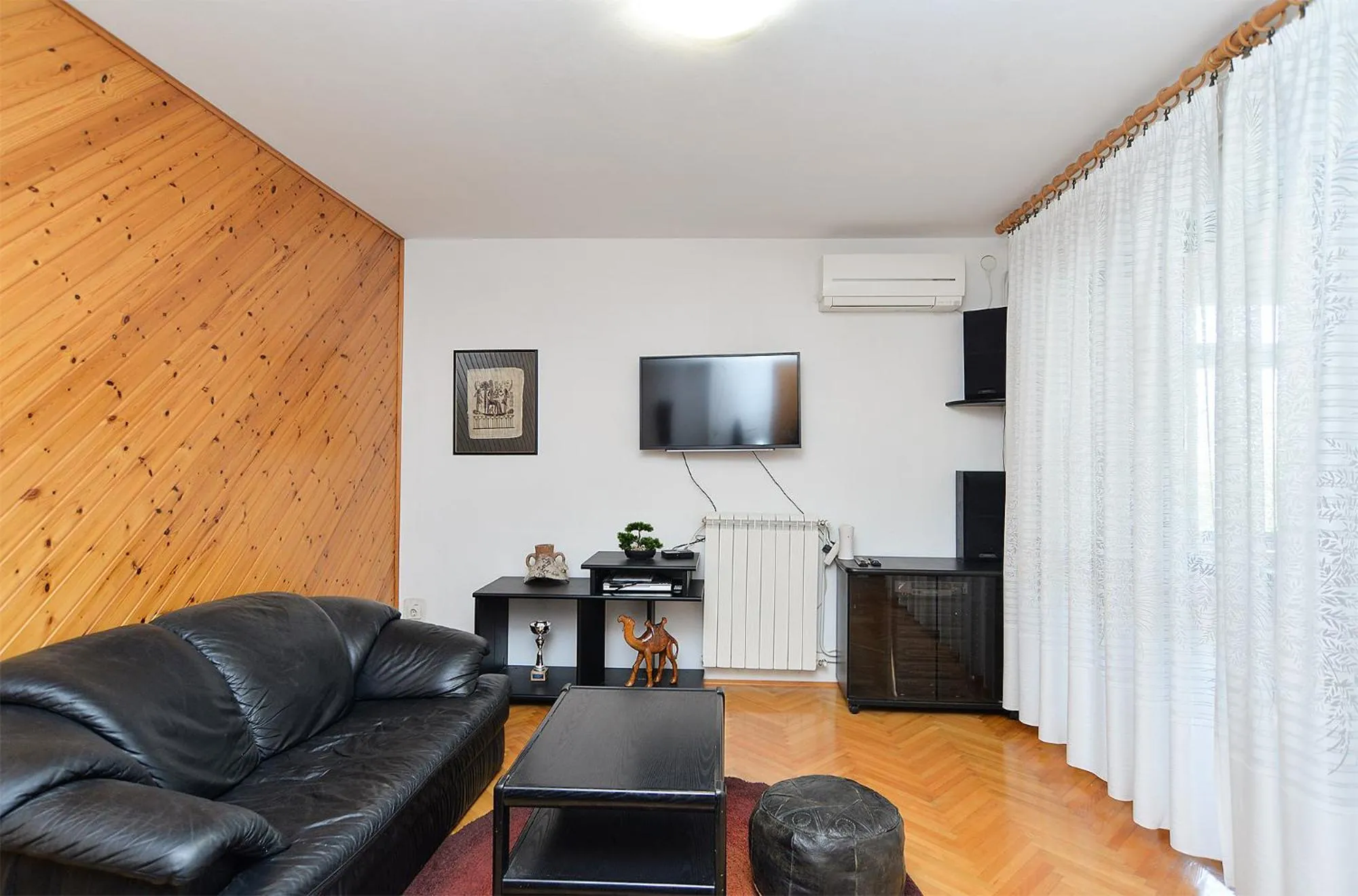 Apartments Irena 531