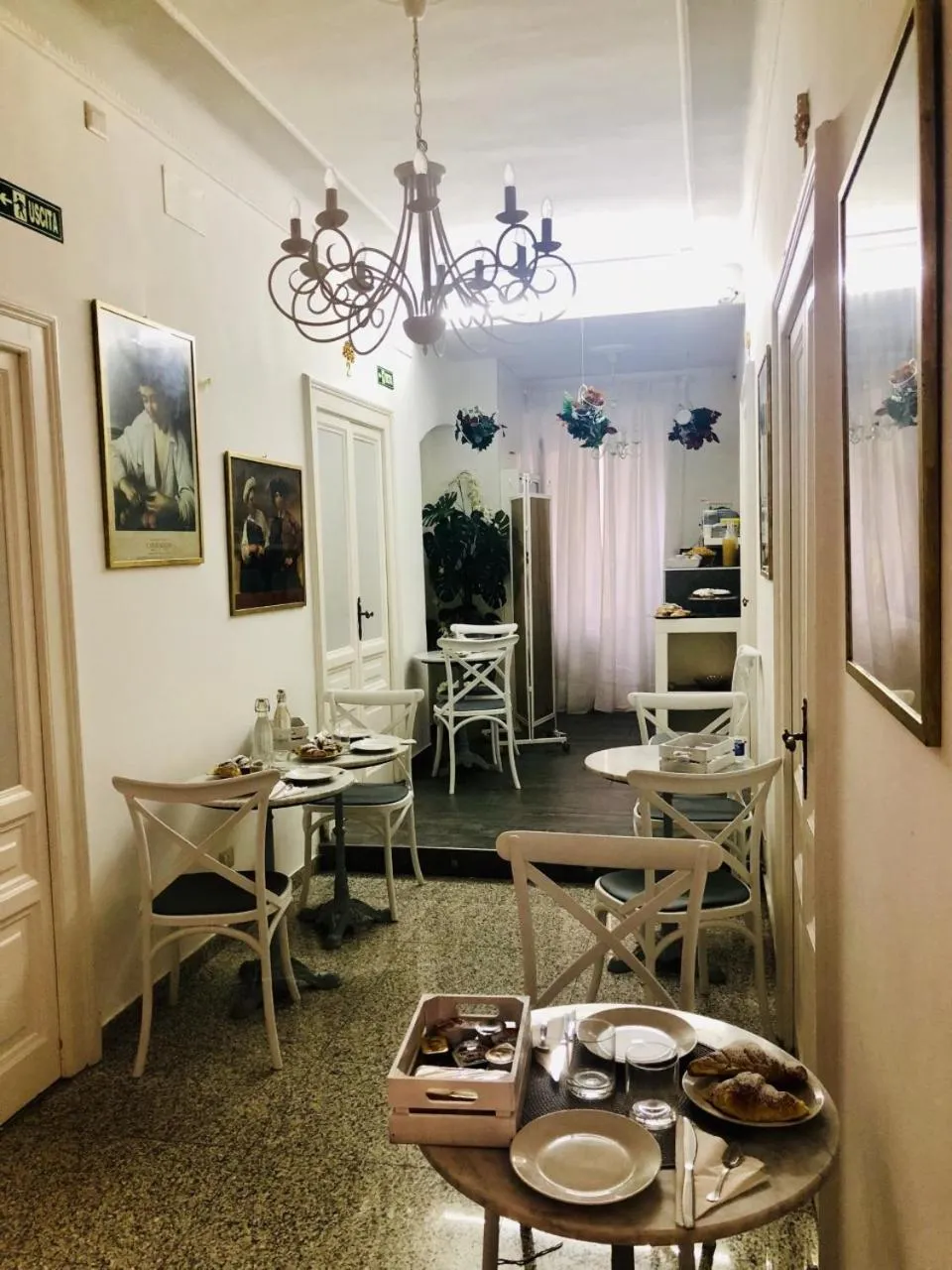 Communal lounge/ TV room in Art Atelier Borgo