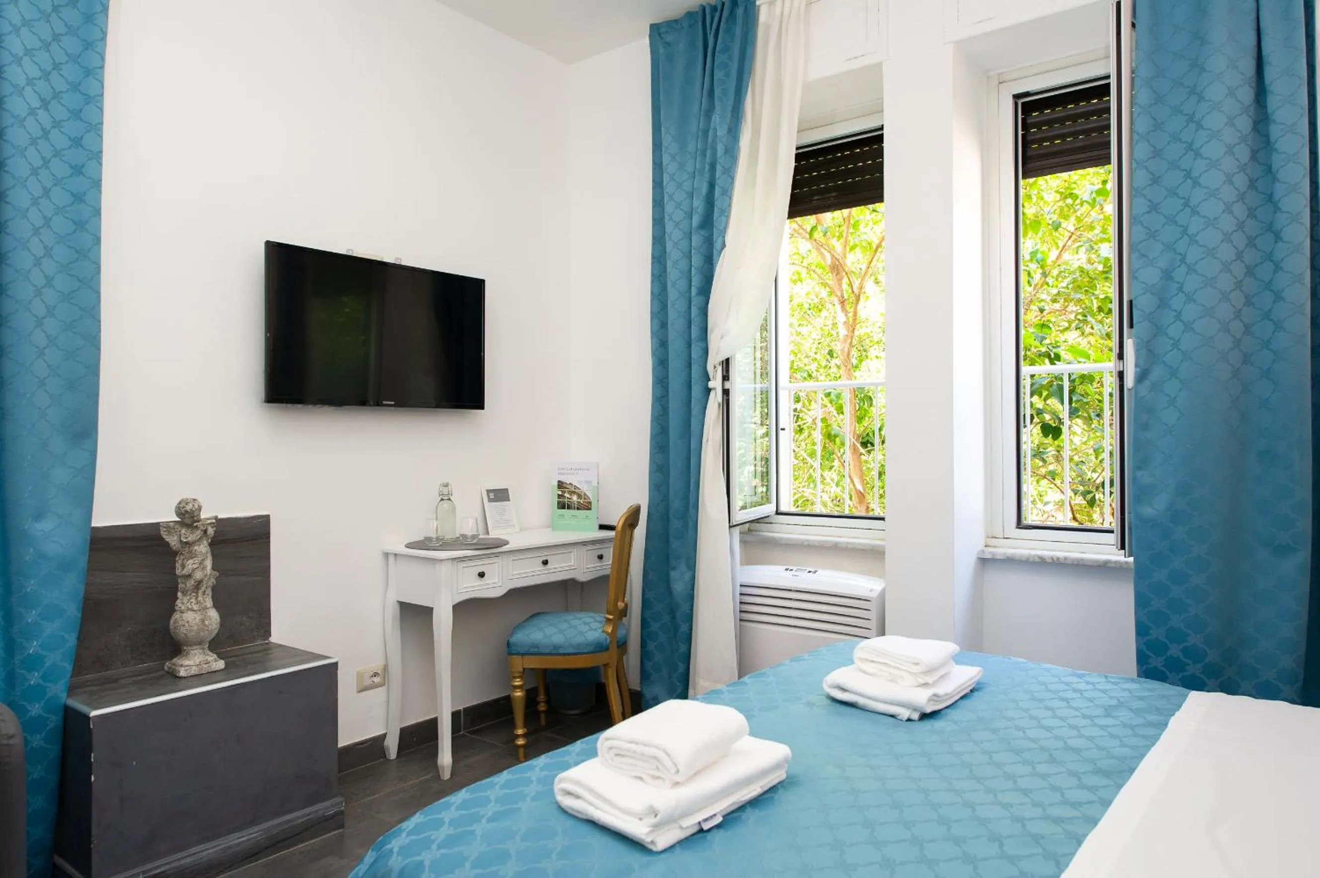 Bed in Art Atelier Borgo