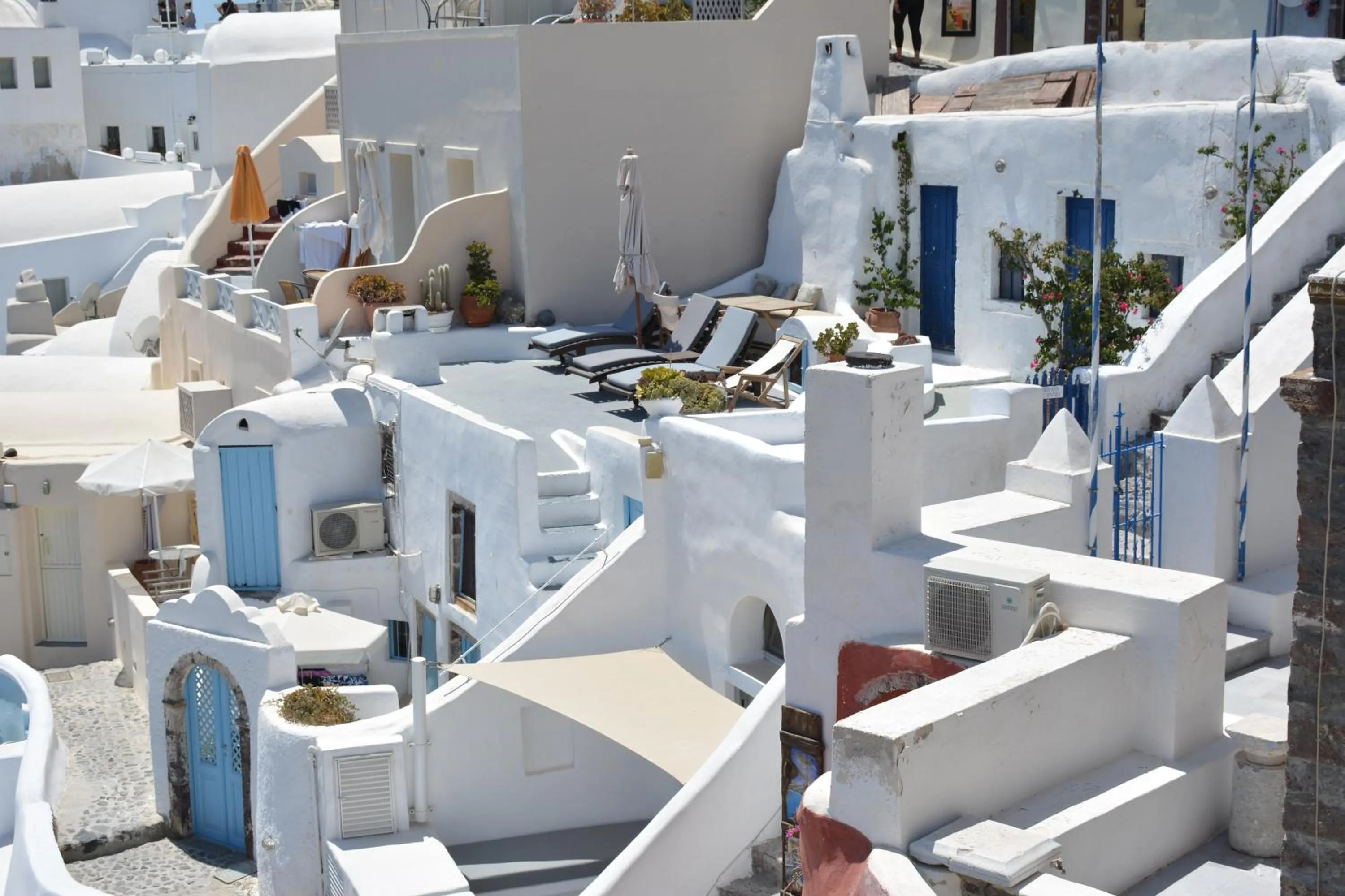 Day in Zoe Aegeas Traditional houses