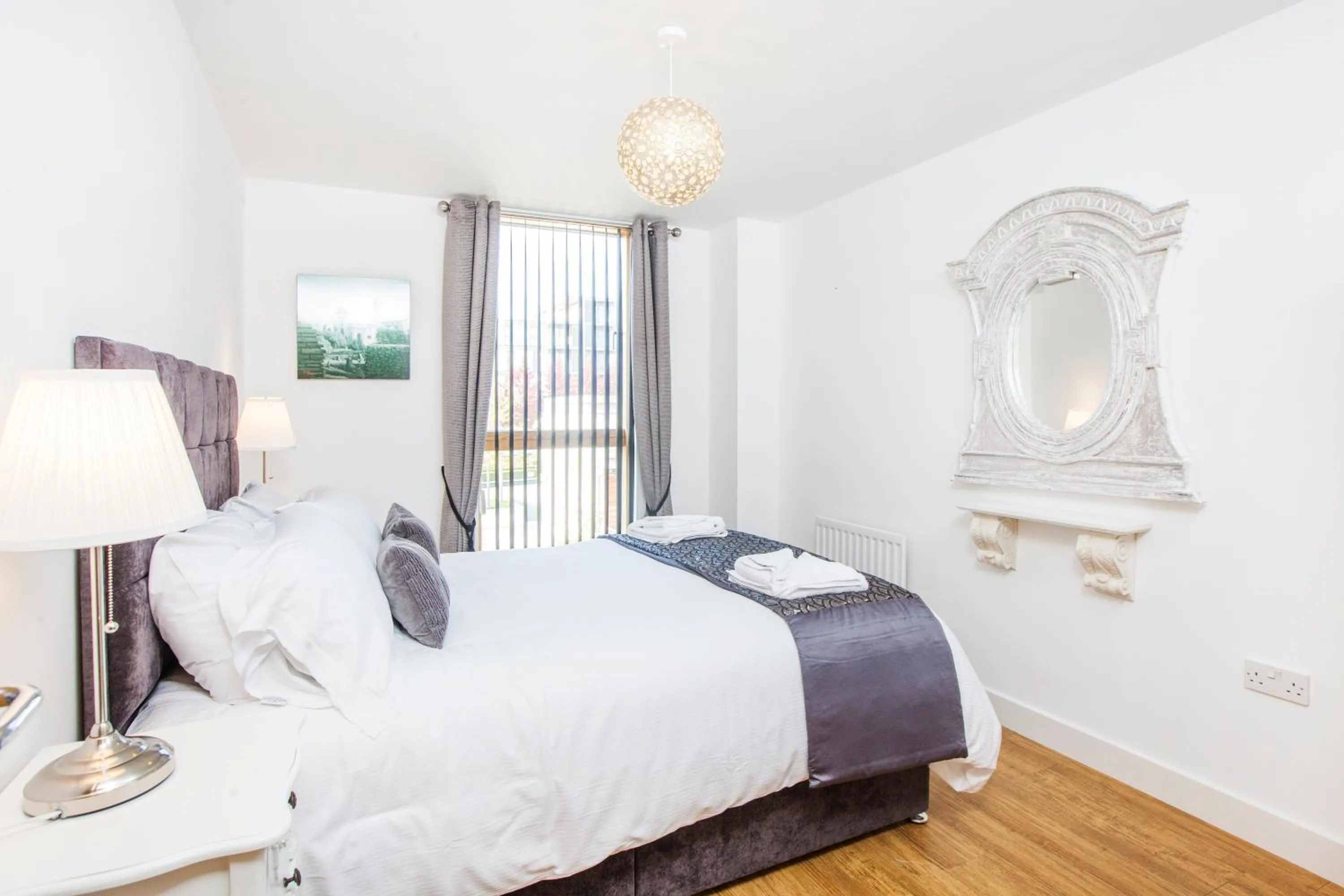 Bed in City Stay Apartments - Vizion