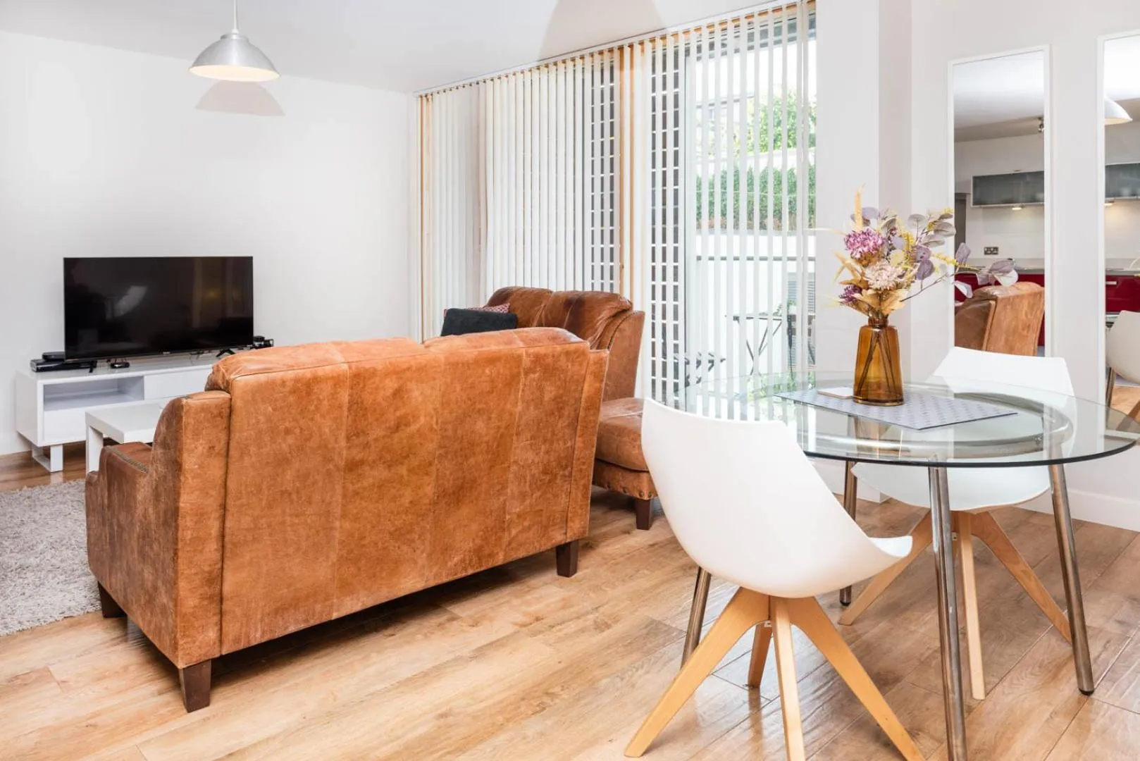 Dining area in City Stay Apartments - Vizion