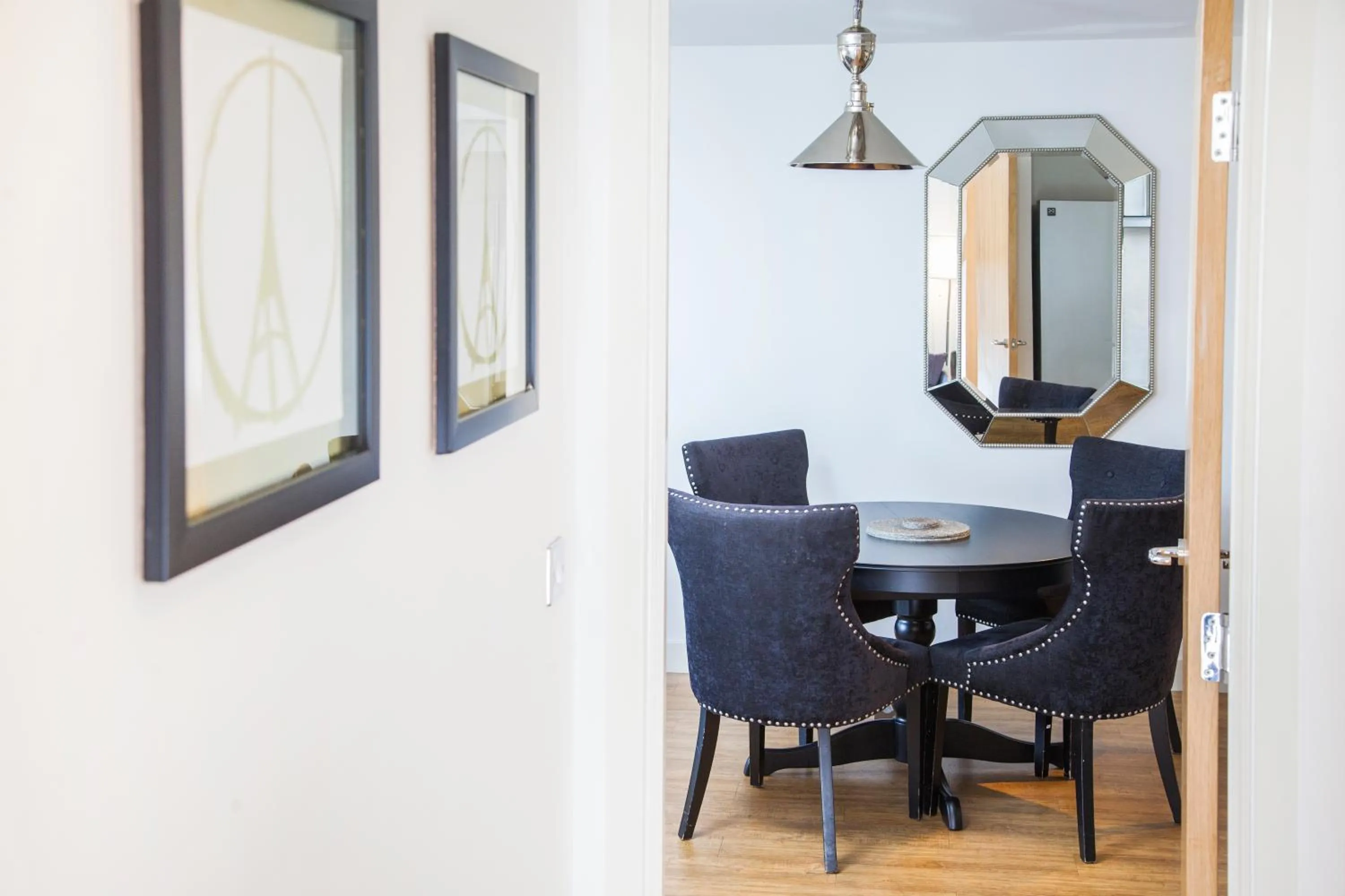 Dining area in City Stay Apartments - Vizion