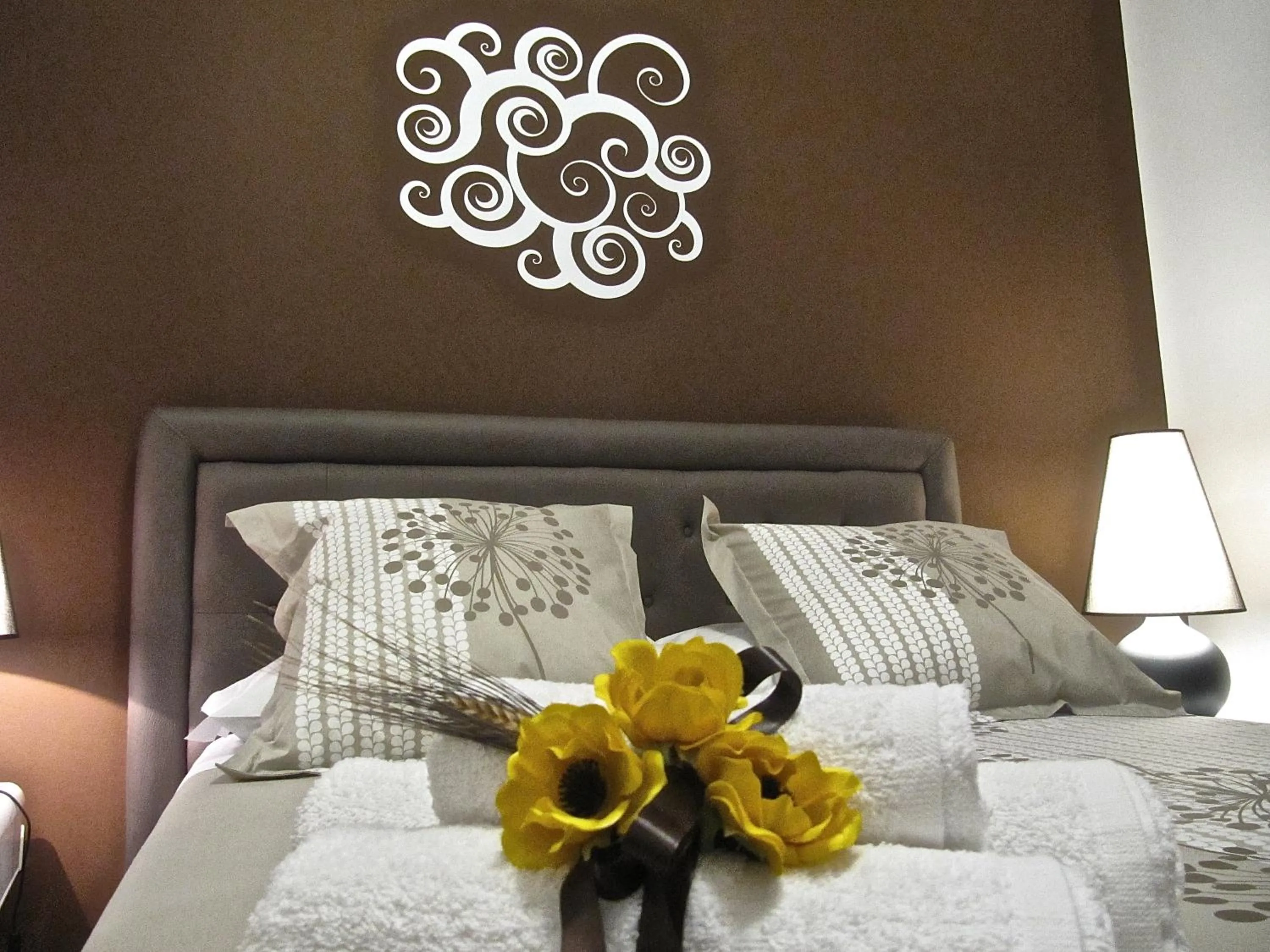 Bed in Symposium Bed&Breakfast