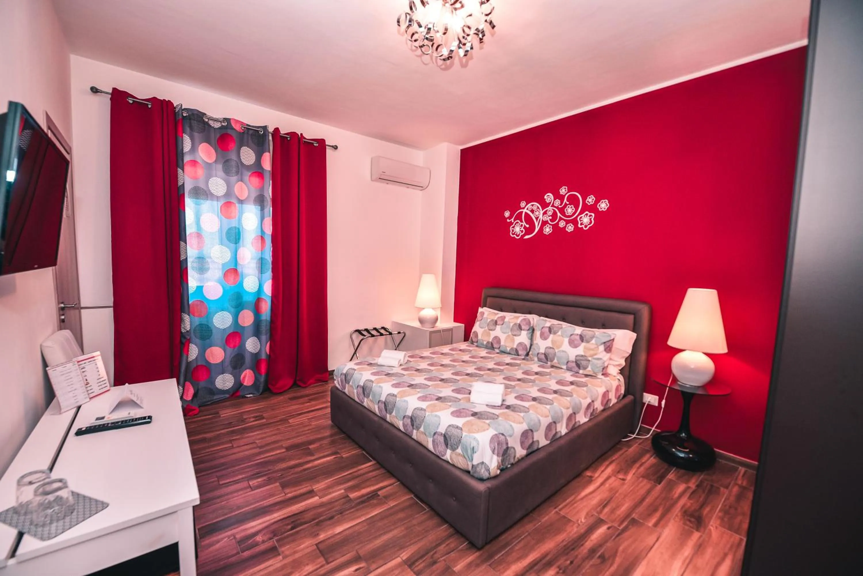 Bed in Symposium Bed&Breakfast