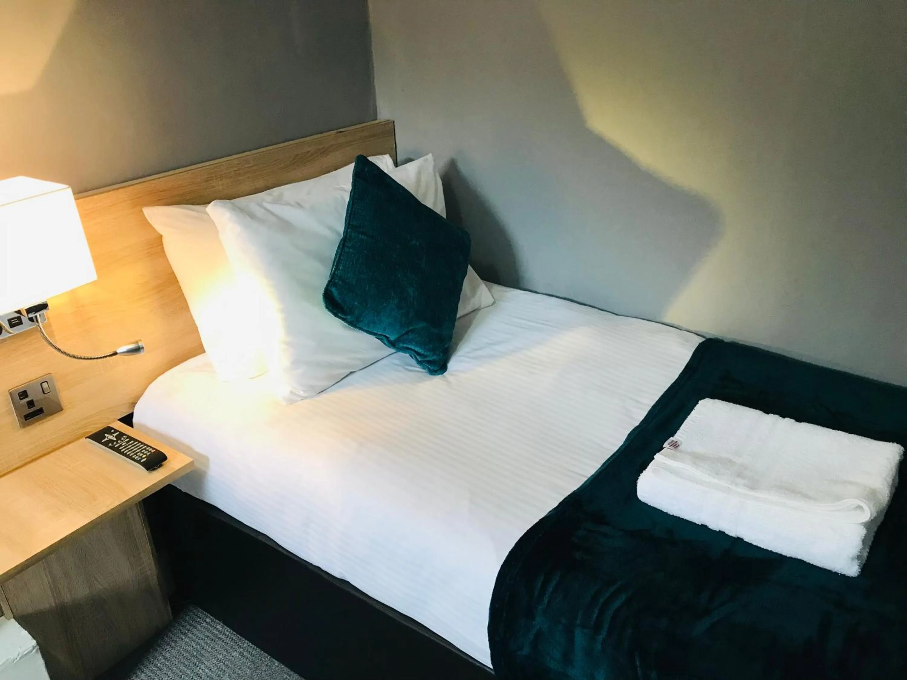 Bedroom, Bed in Ardenlee Guest House