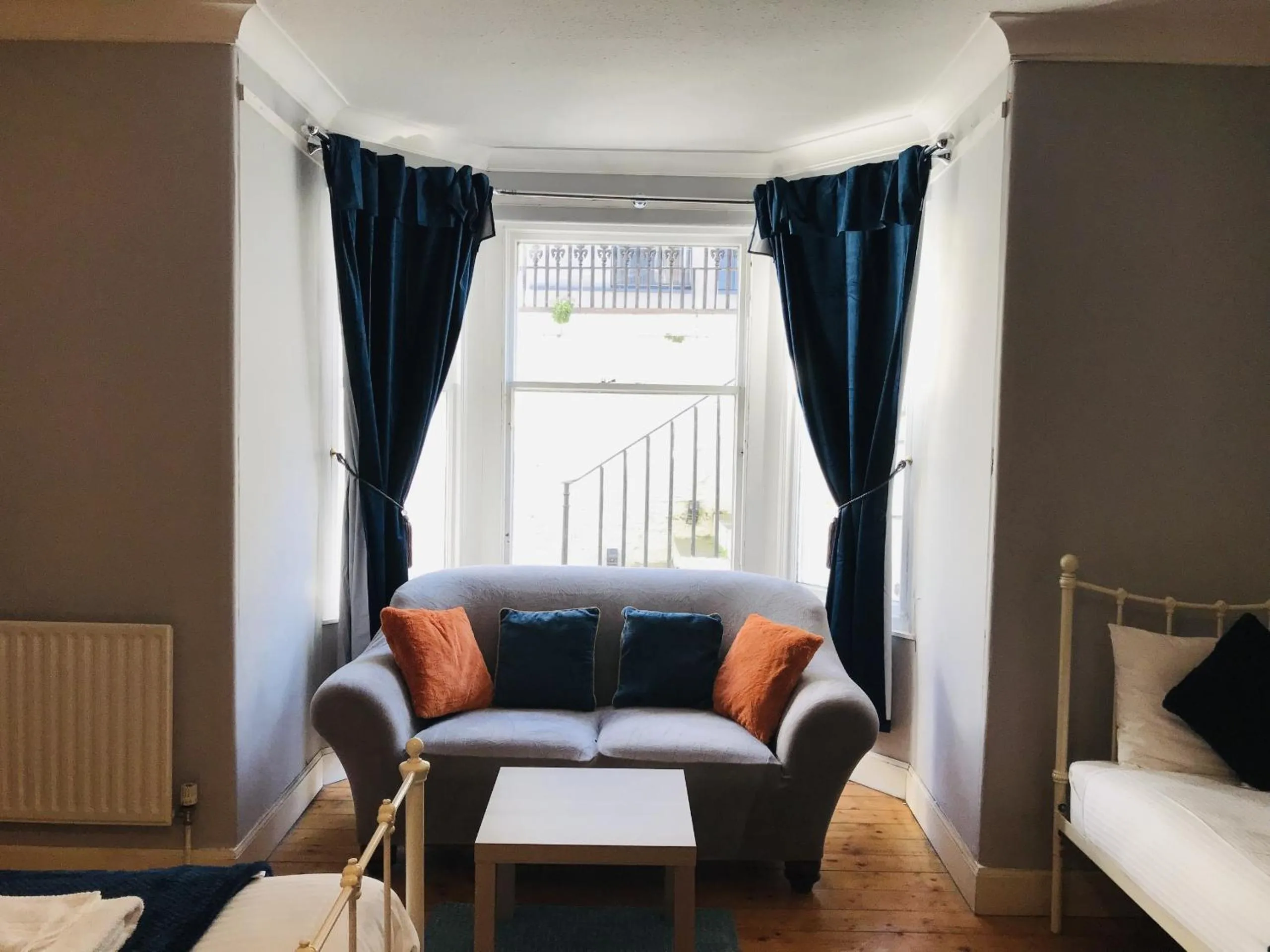Bathroom, Bed in Ardenlee Guest House