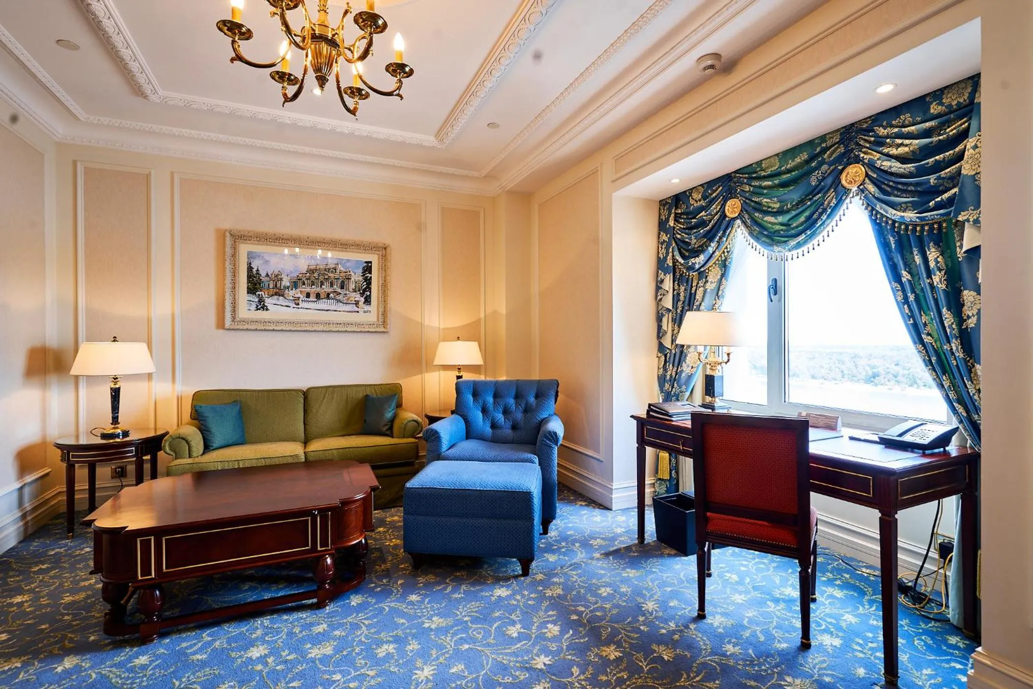 Living room in Fairmont Grand Hotel Kyiv