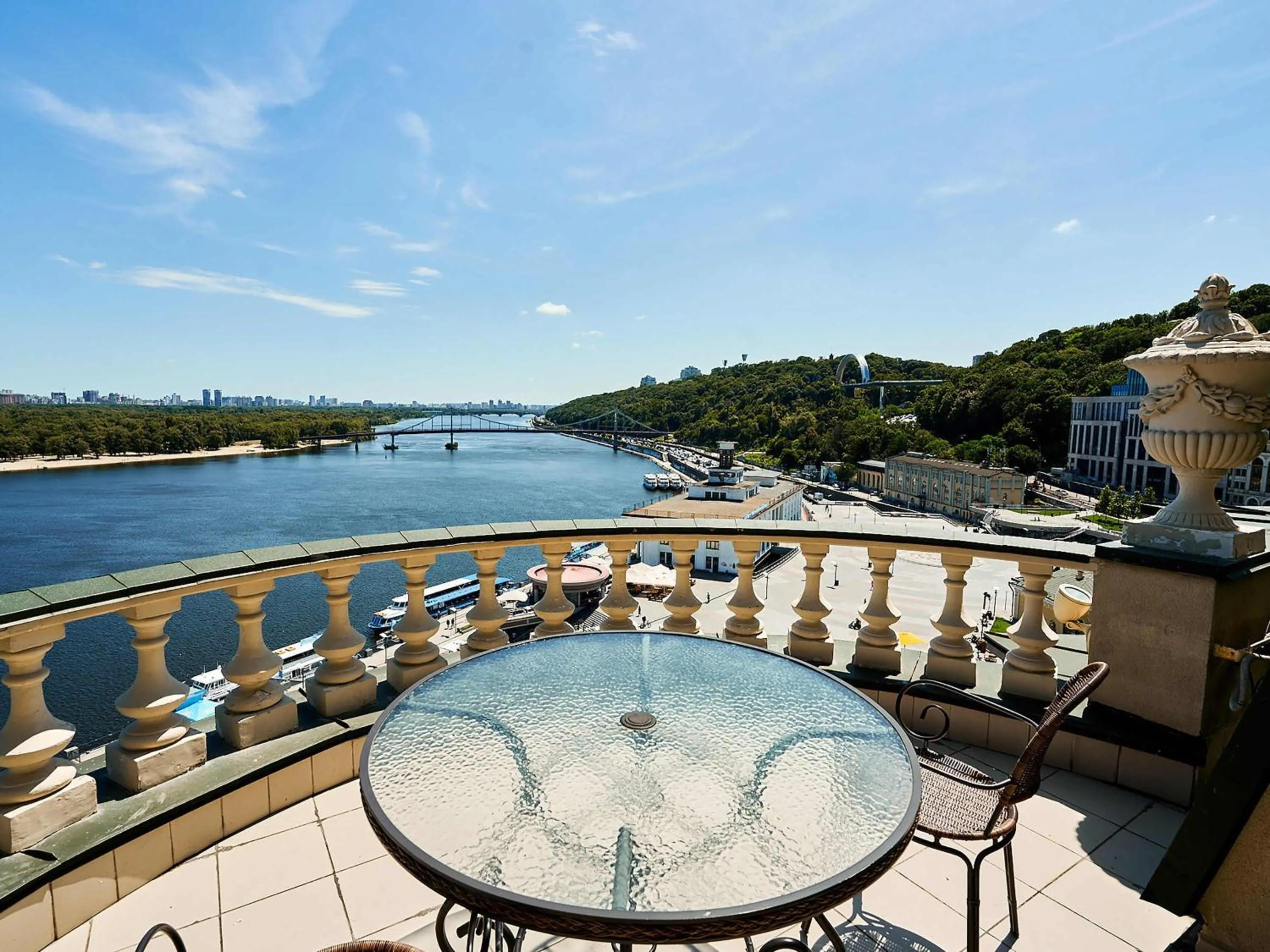 Bedroom in Fairmont Grand Hotel Kyiv