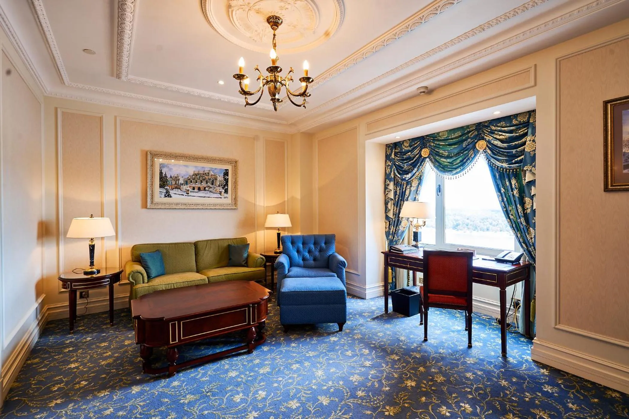 Living room in Fairmont Grand Hotel Kyiv