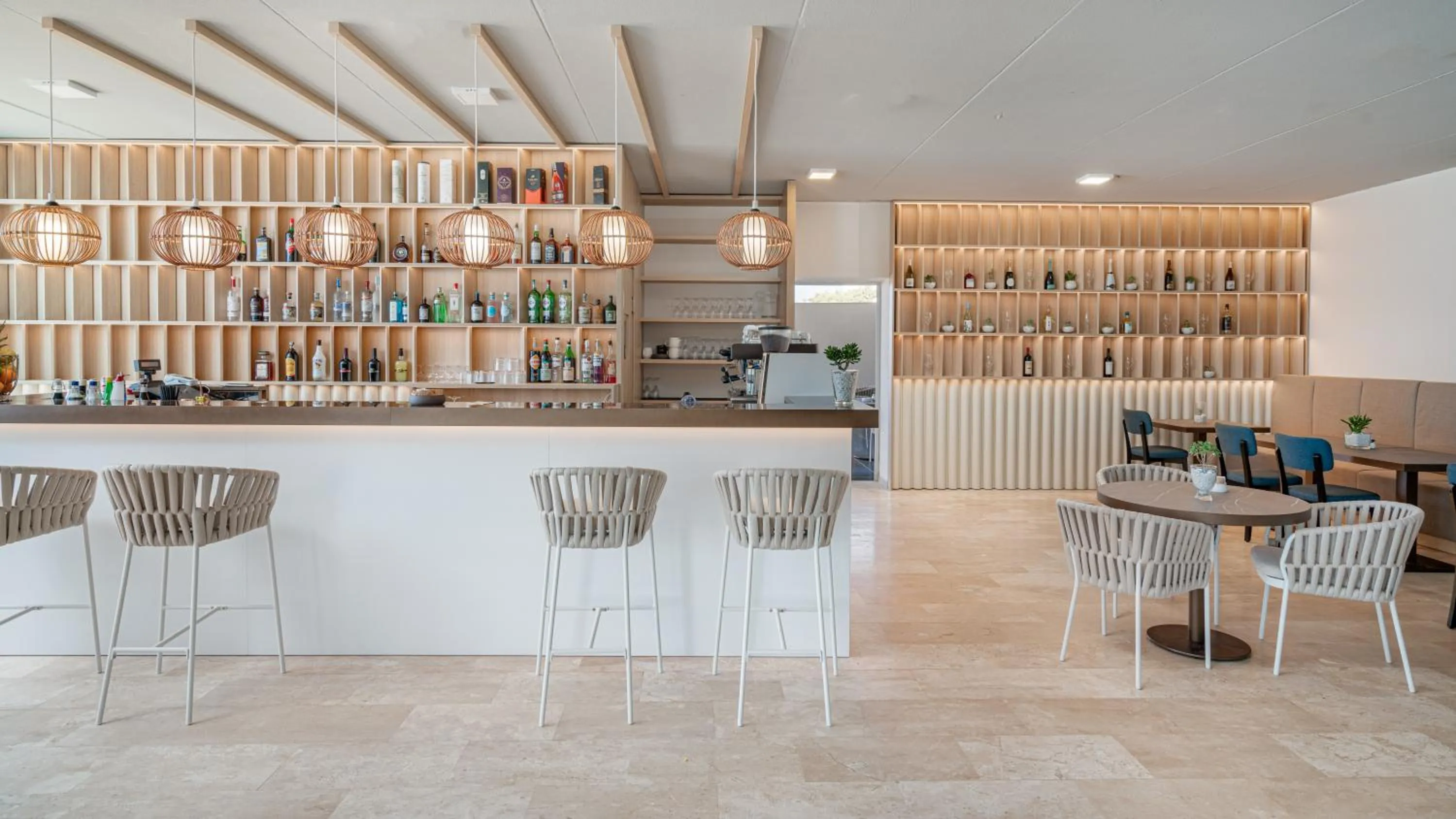 Restaurant/places to eat in Bellevue Sardinia Resort Affiliated by Meliá