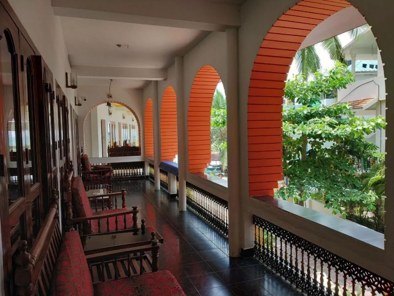 Property building in Beach Florra Inn