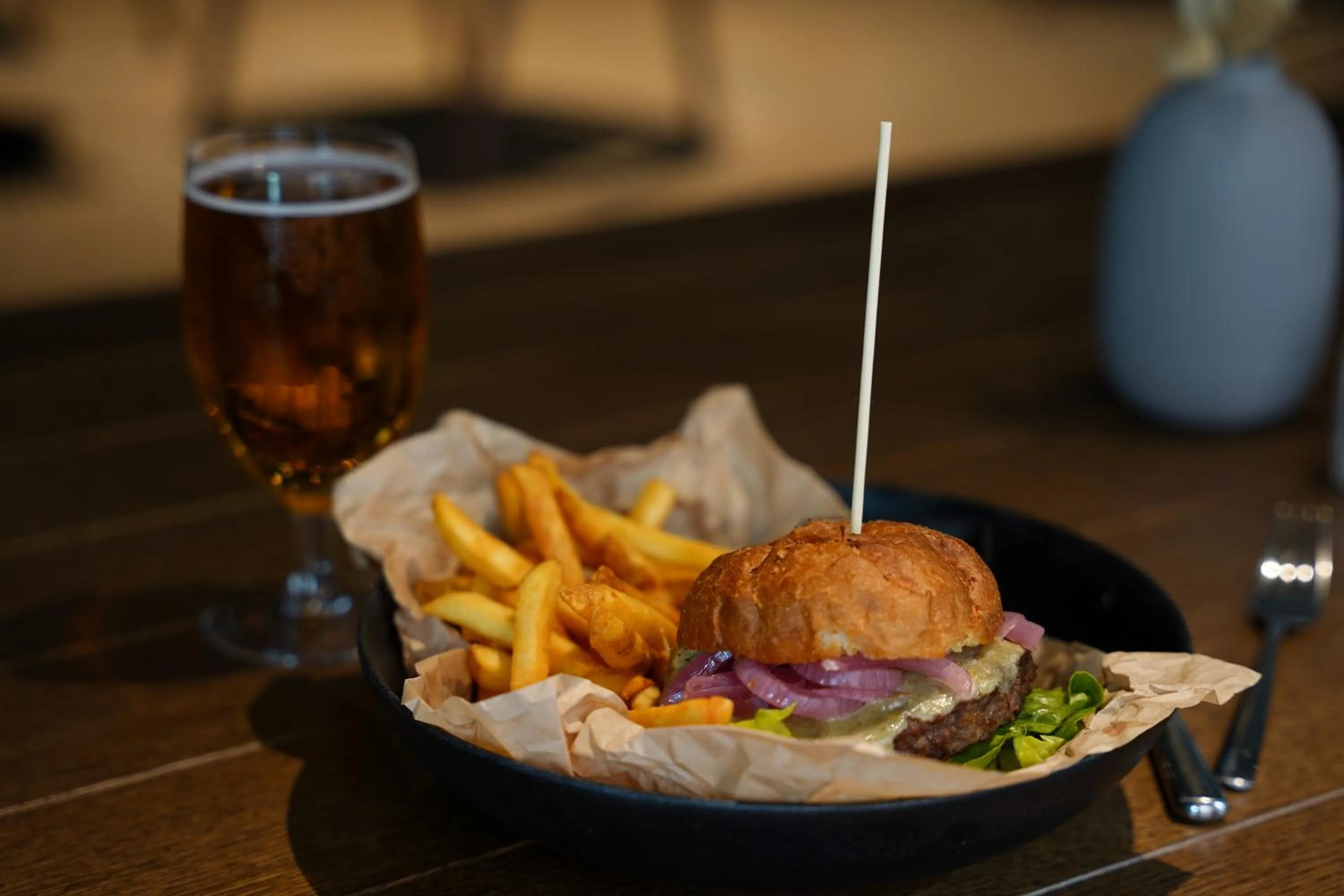 Restaurant/places to eat in Comfort Hotel Kista