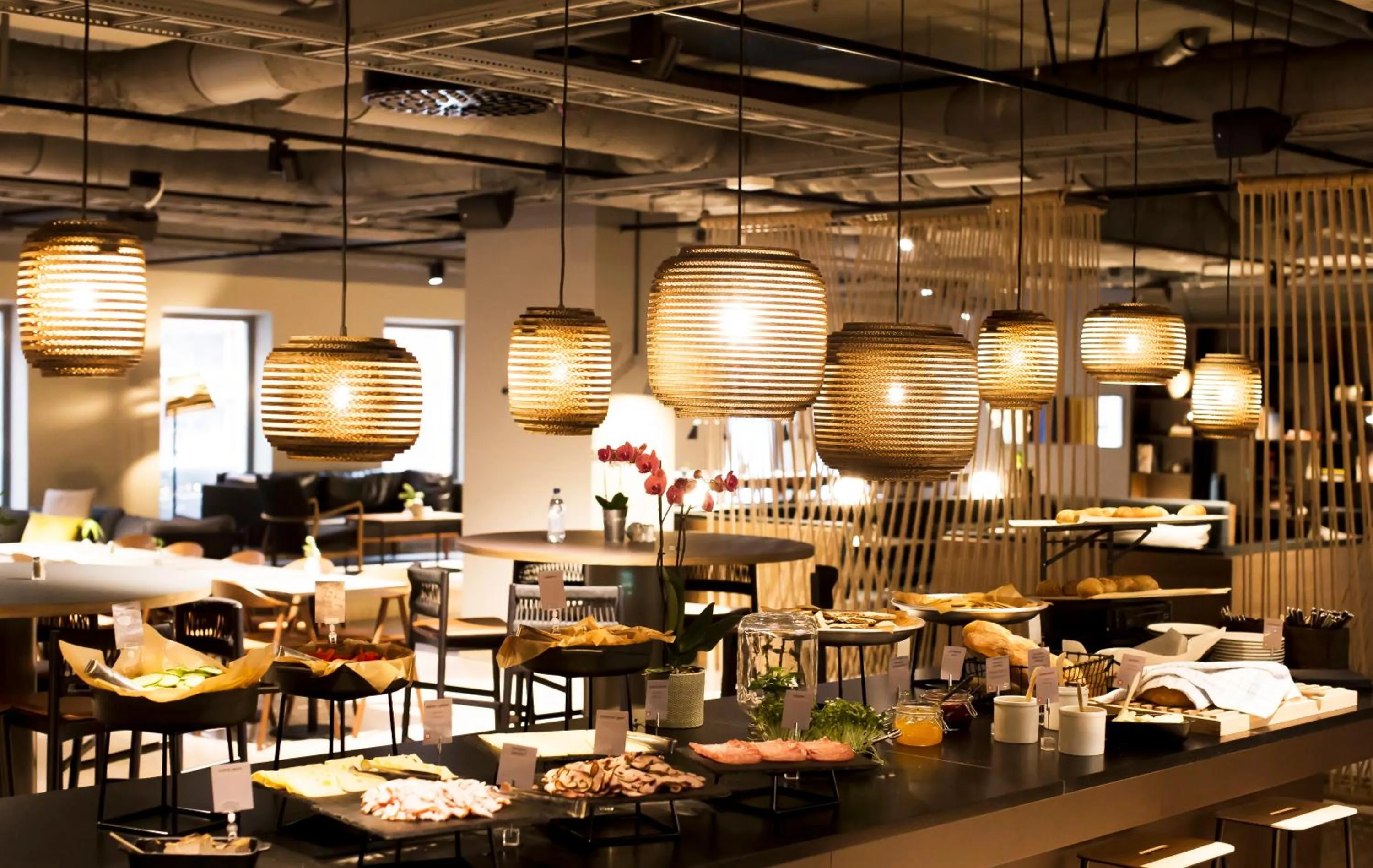 Breakfast in Comfort Hotel Kista