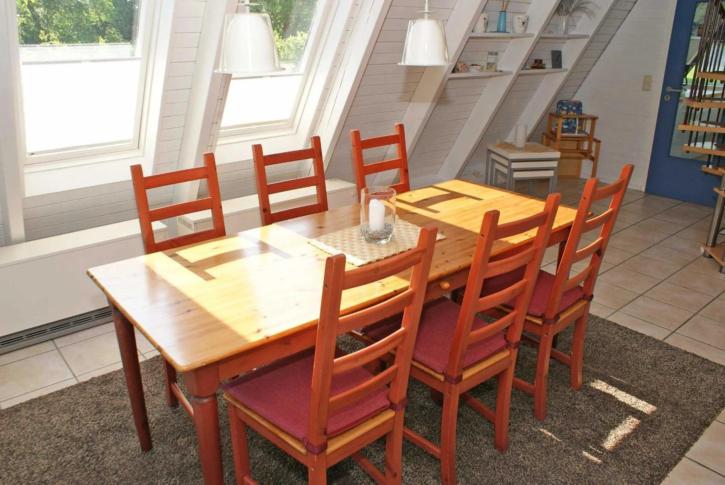 Zeltdachhaus mit WLan und Zaun