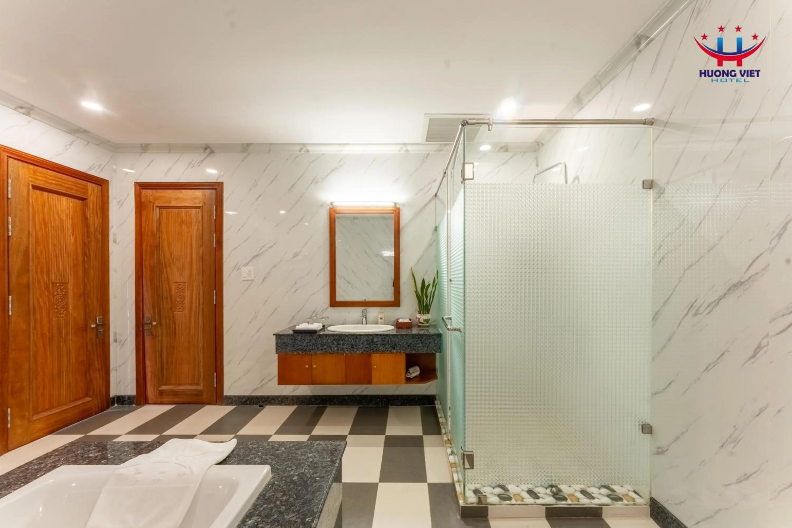 Bathroom in Huong Viet Hotel Quy Nhon - Beachfront