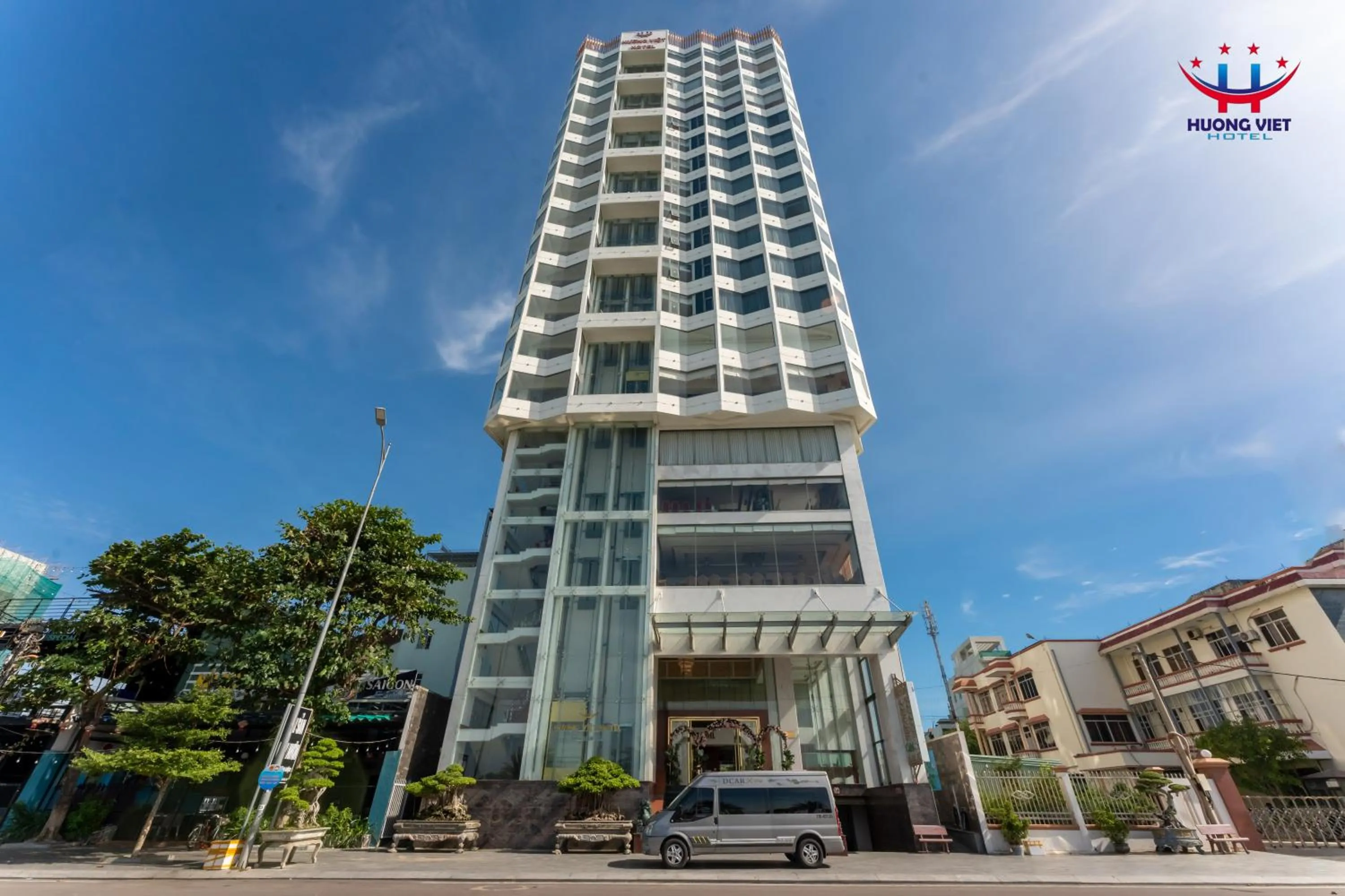 Property building in Huong Viet Hotel Quy Nhon - Beachfront