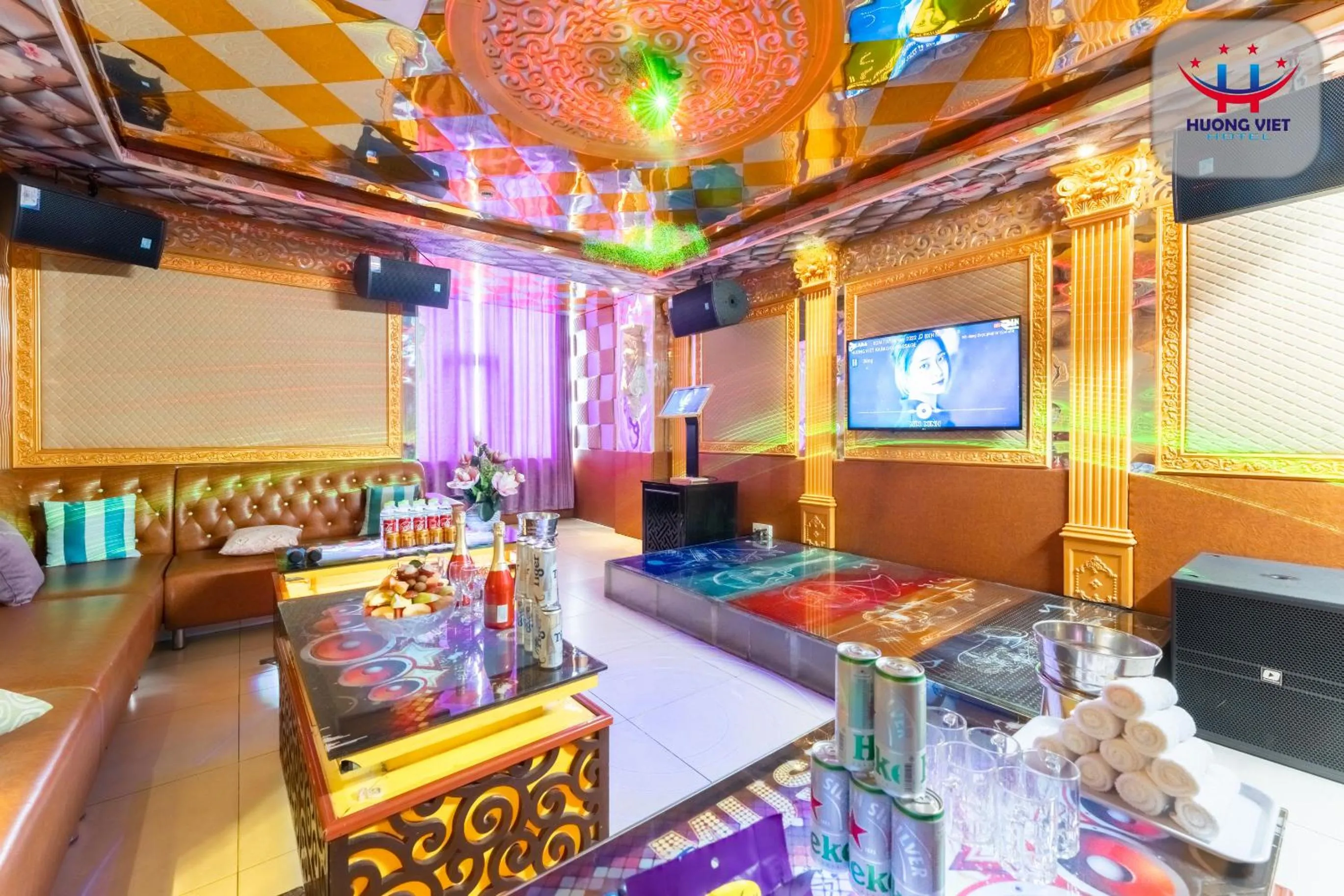 Karaoke in Huong Viet Hotel Quy Nhon - Beachfront