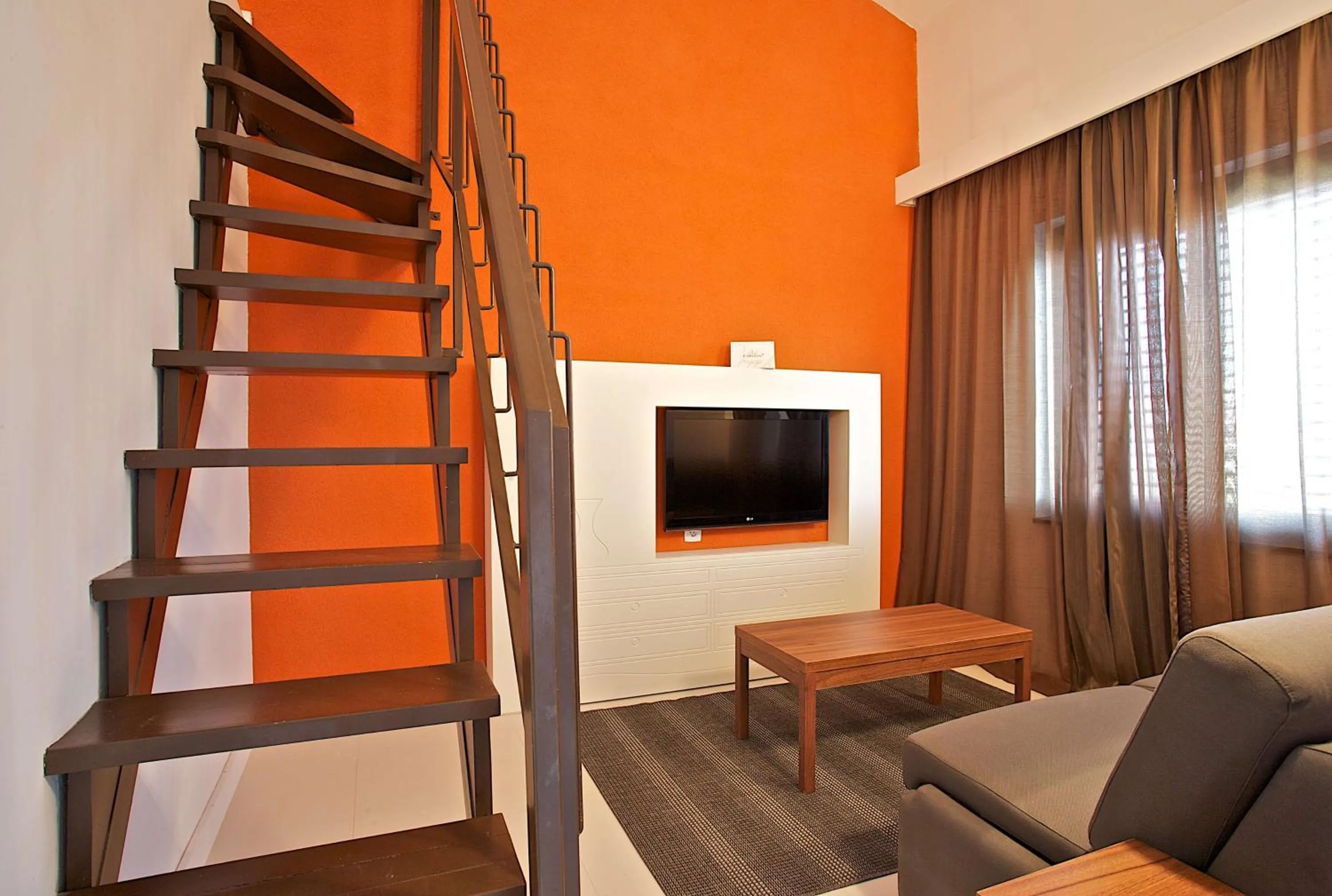 TV and multimedia in Park Plaza Verudela Pula