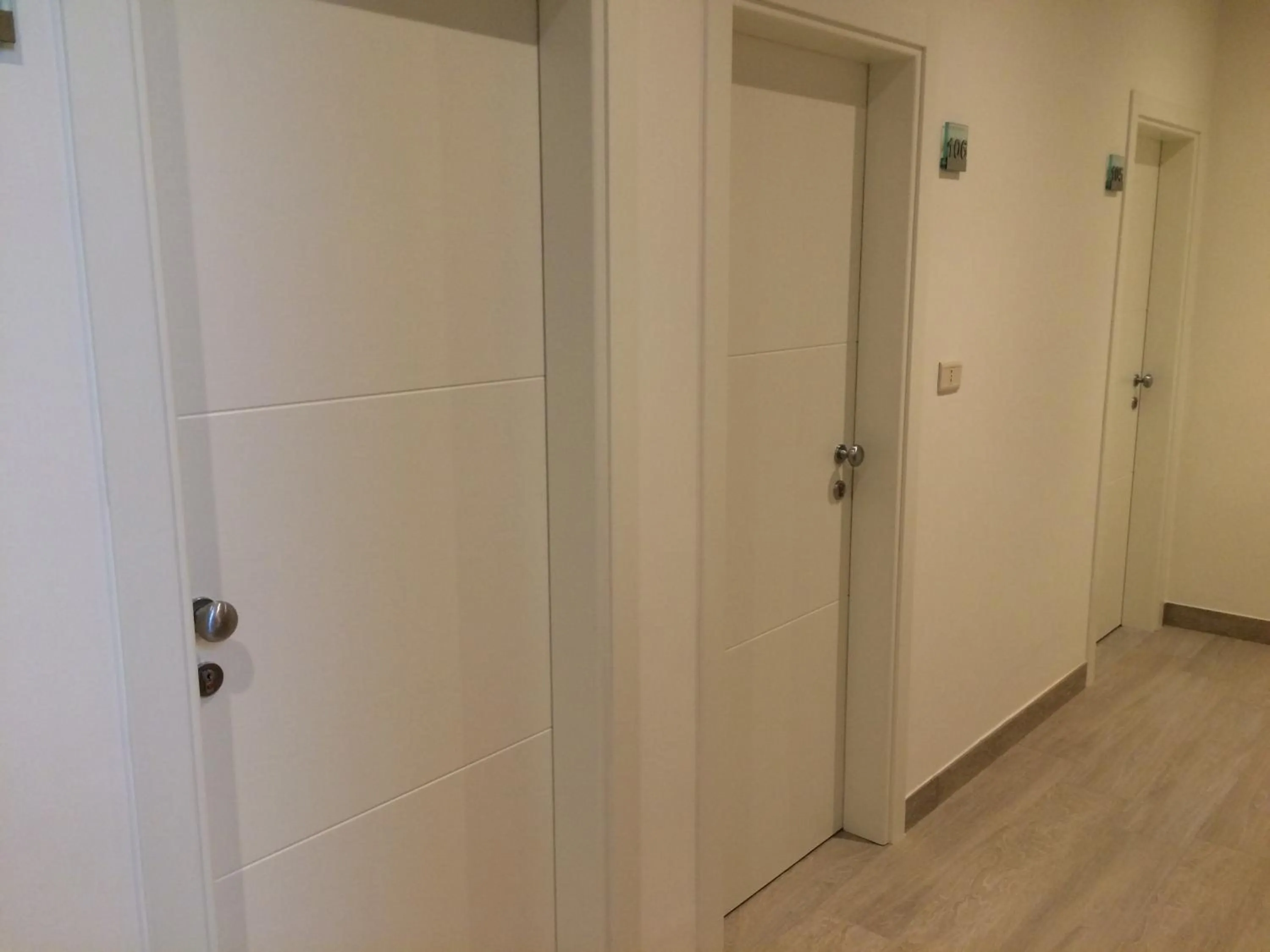 Area and facilities in Hotel Pigalle