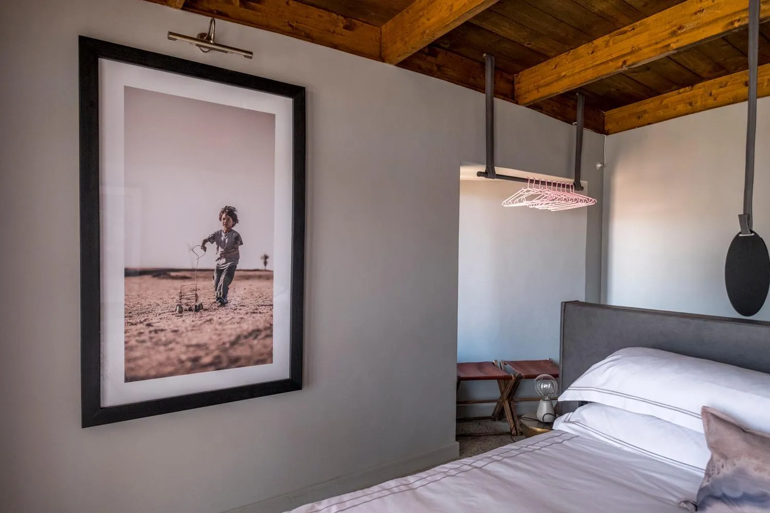 Bedroom, Bed in The Desert Grace