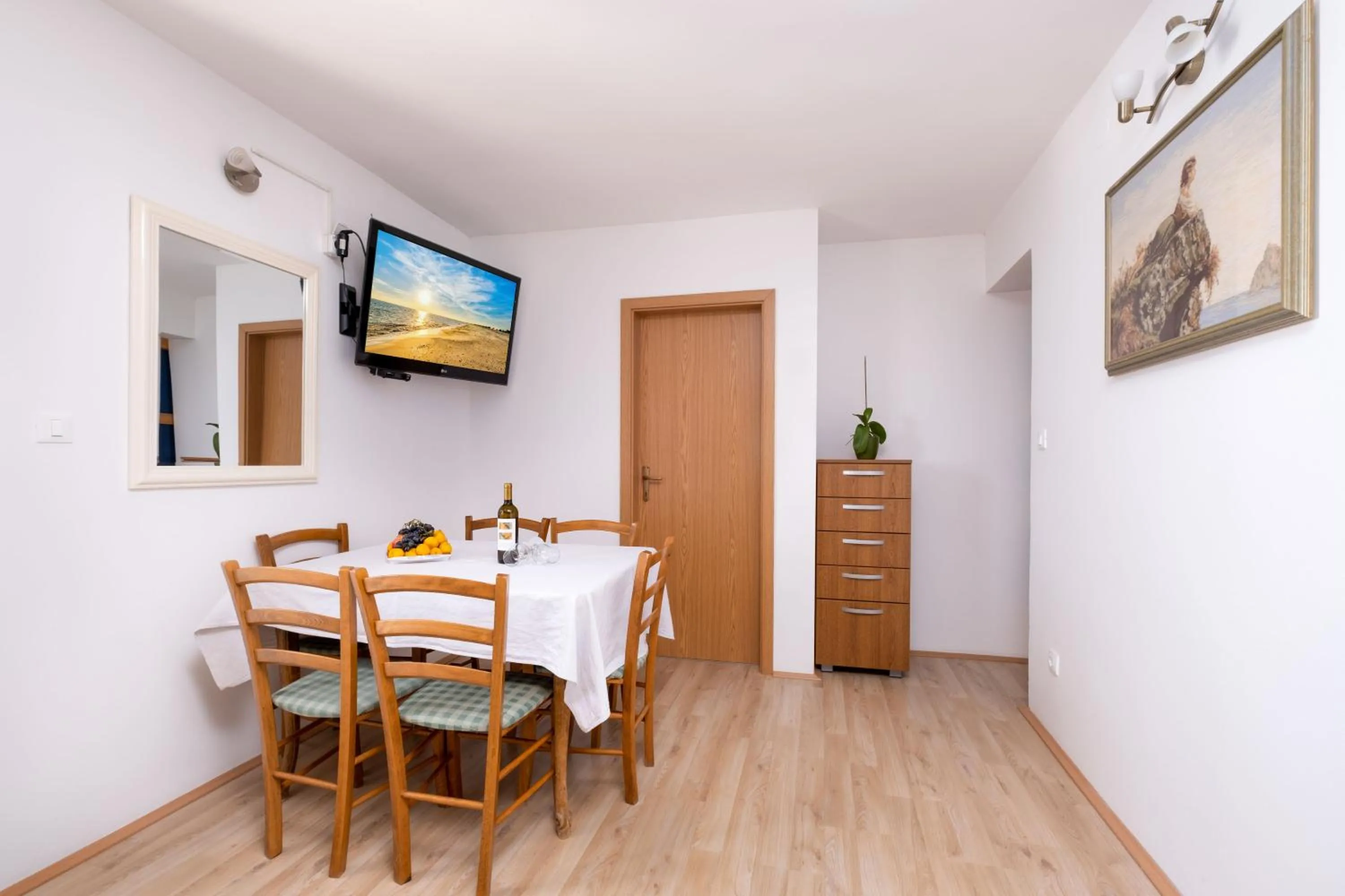 Dining area in Apartments Katica