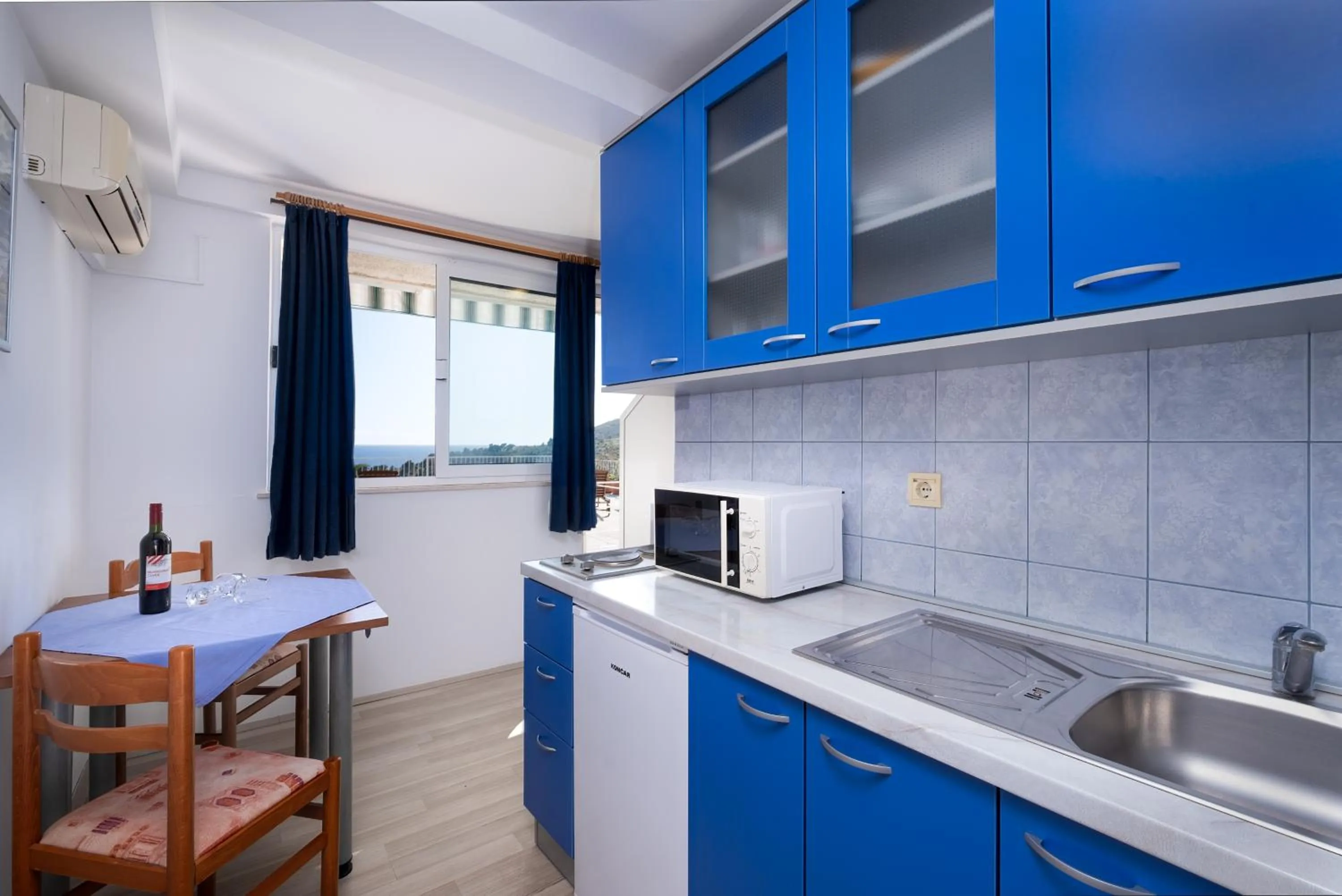 Kitchen or kitchenette in Apartments Katica