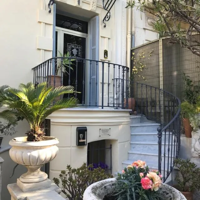 Facade/entrance in Villa Saint Hubert