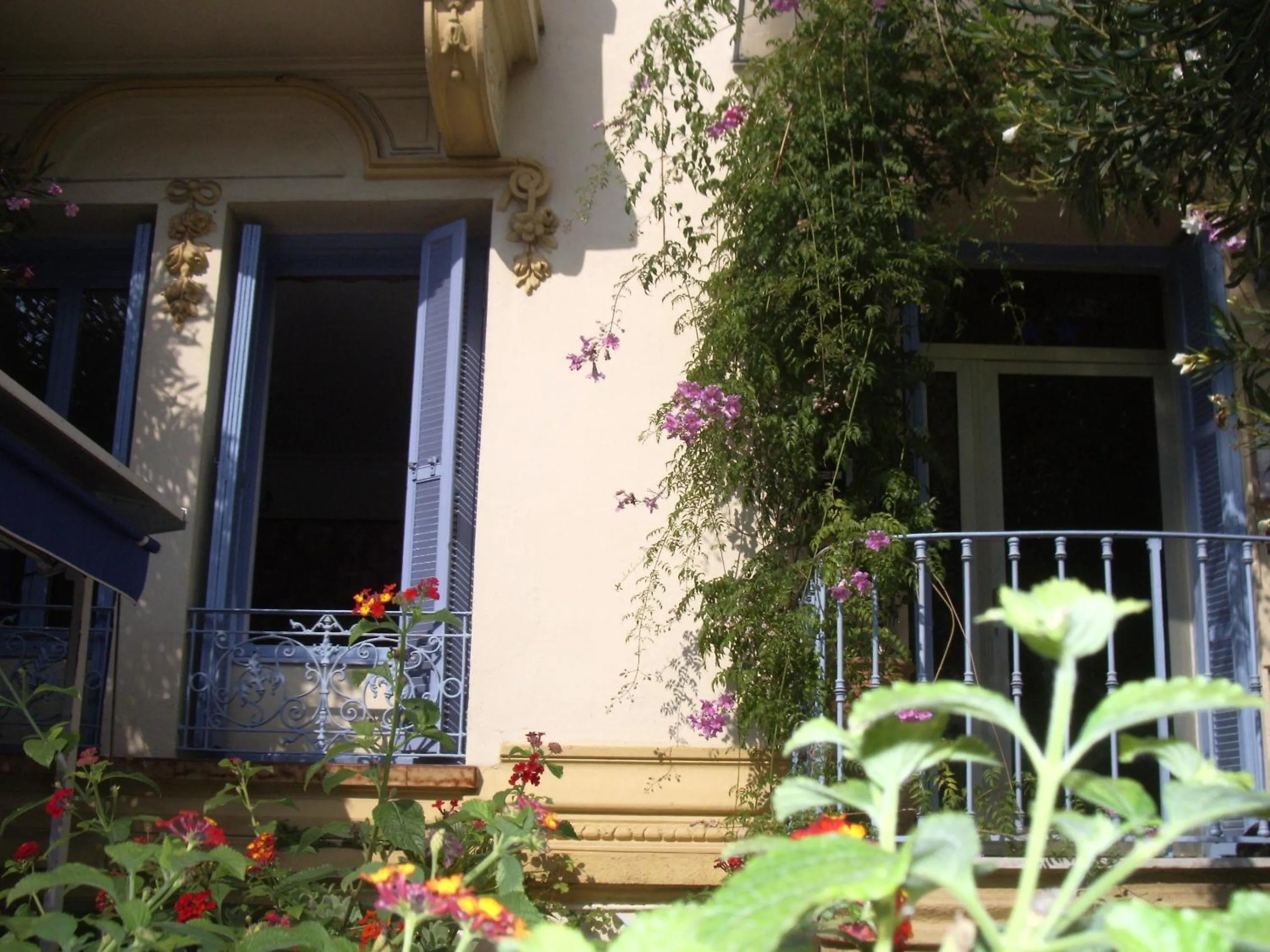 Facade/entrance in Villa Saint Hubert