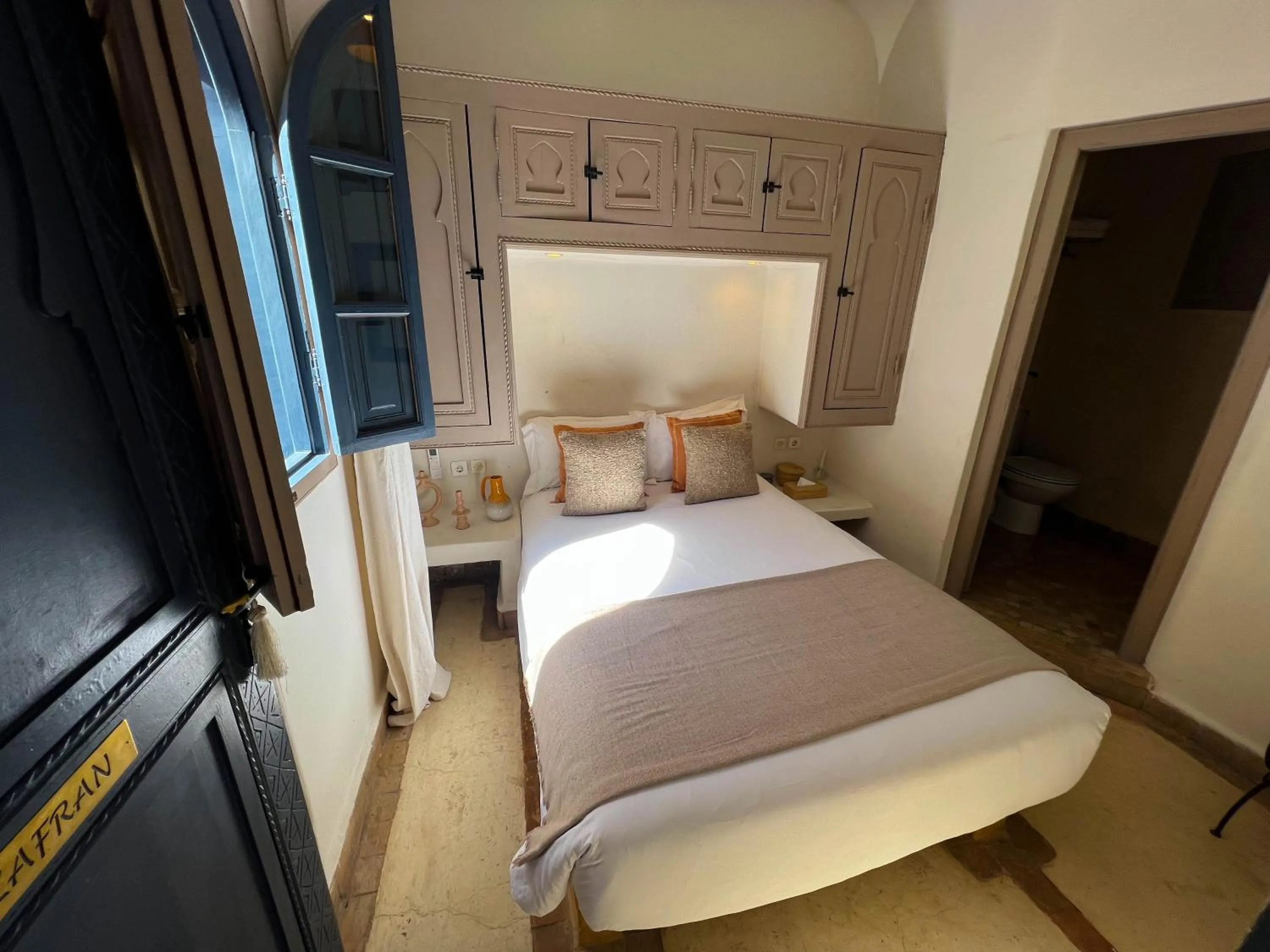 Bed in Riad Jonan & Spa