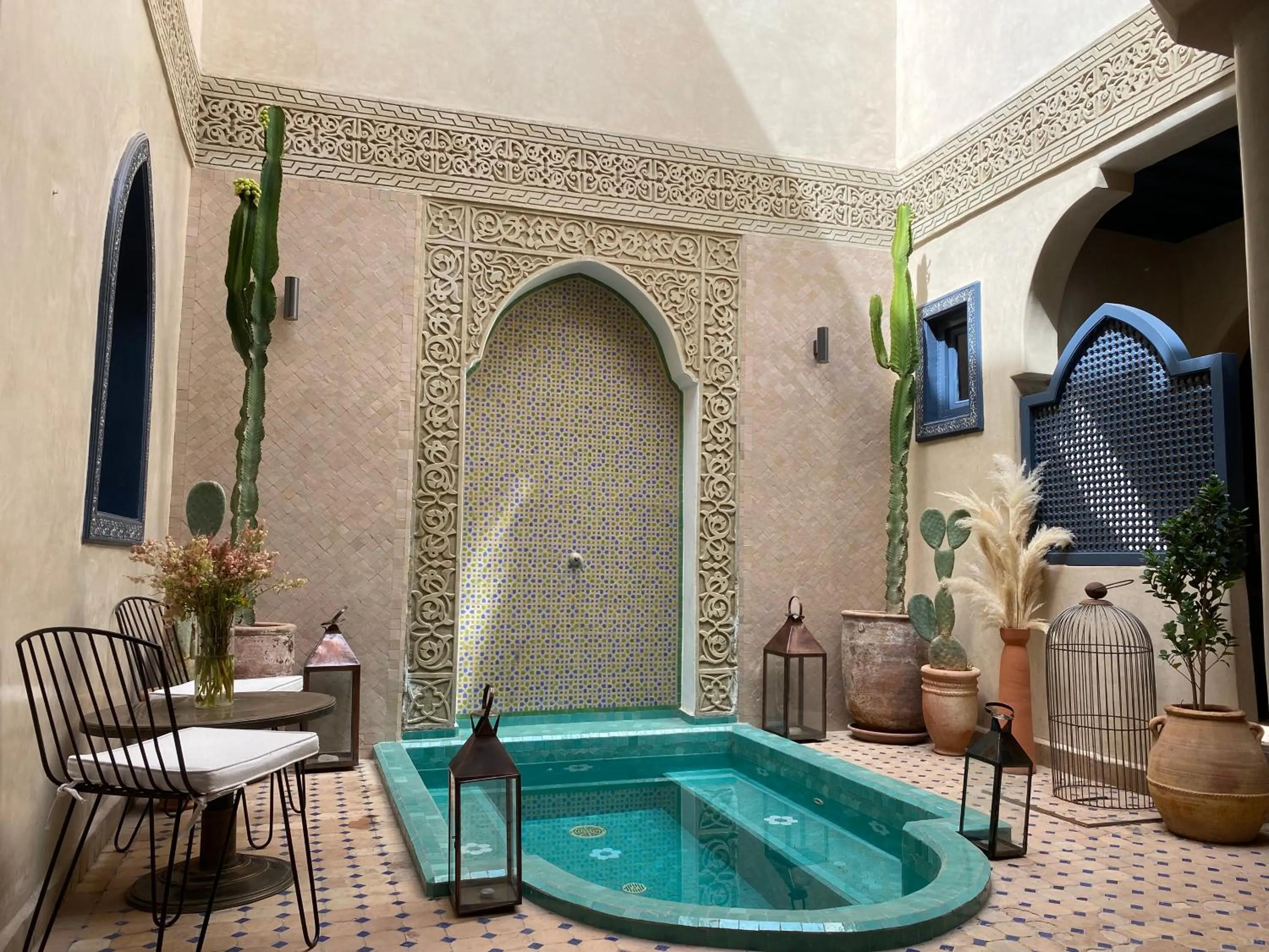 Swimming pool in Riad Jonan & Spa