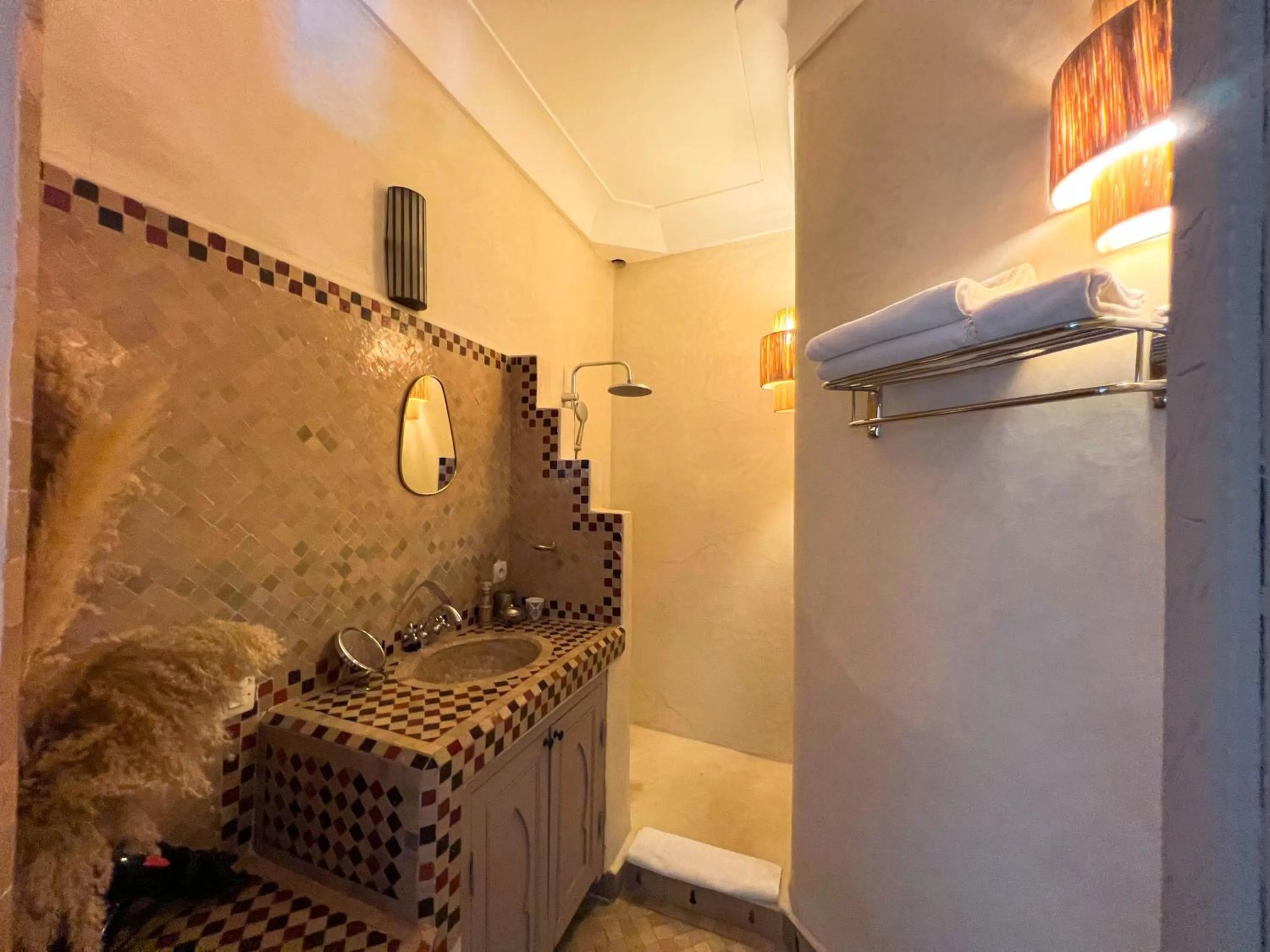 Shower in Riad Jonan & Spa