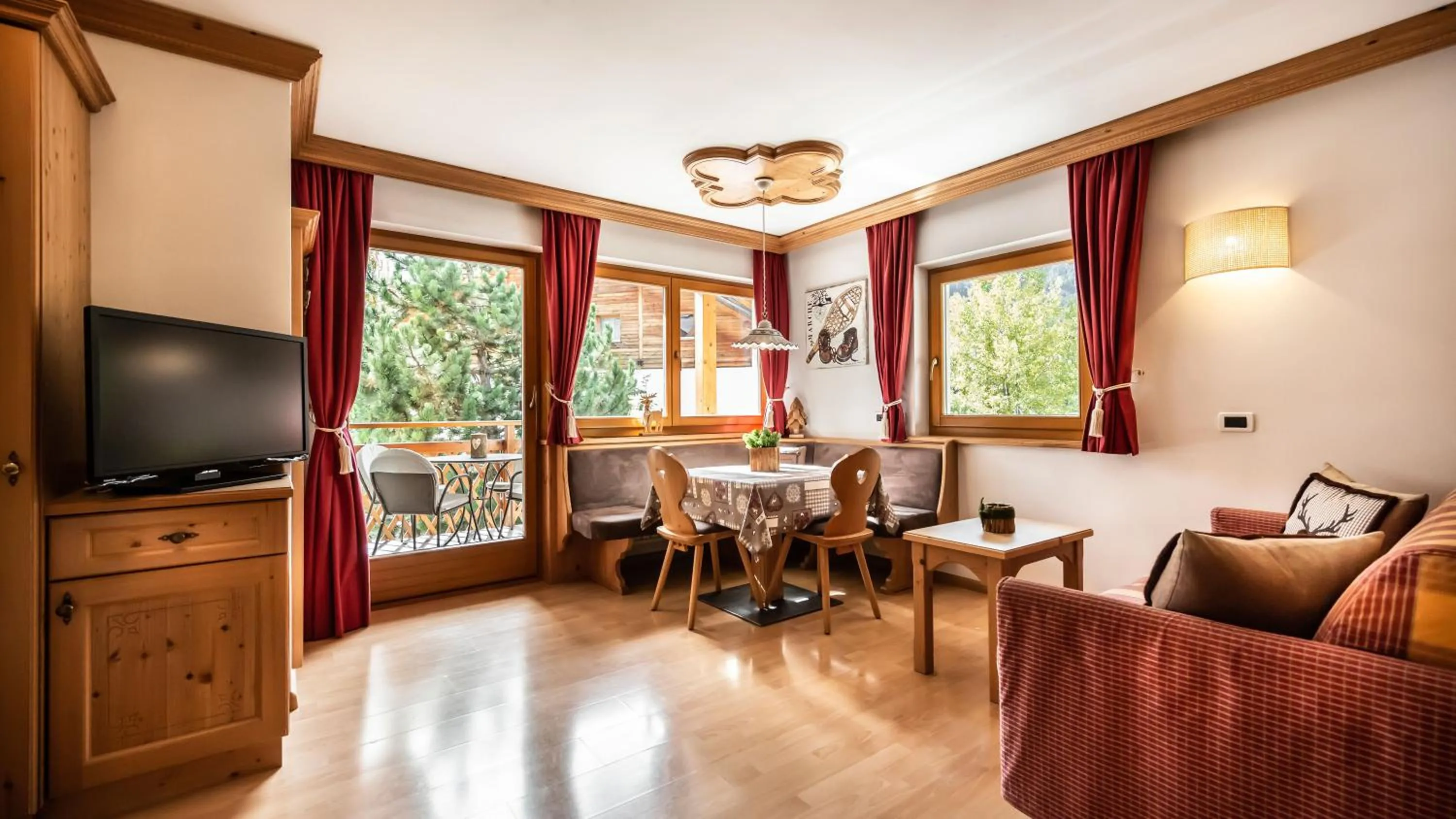 Apartments Chalet Maria