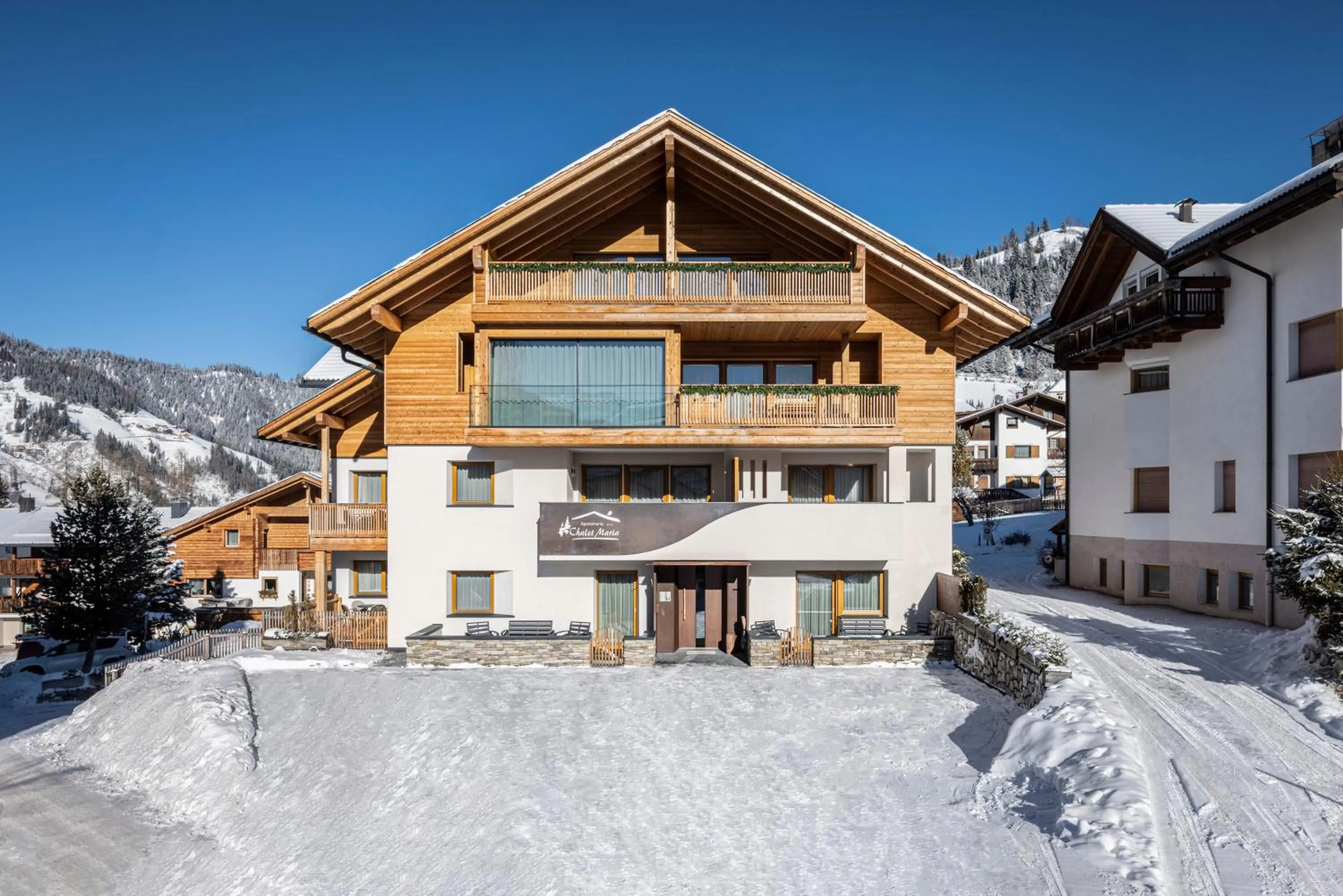 Apartments Chalet Maria