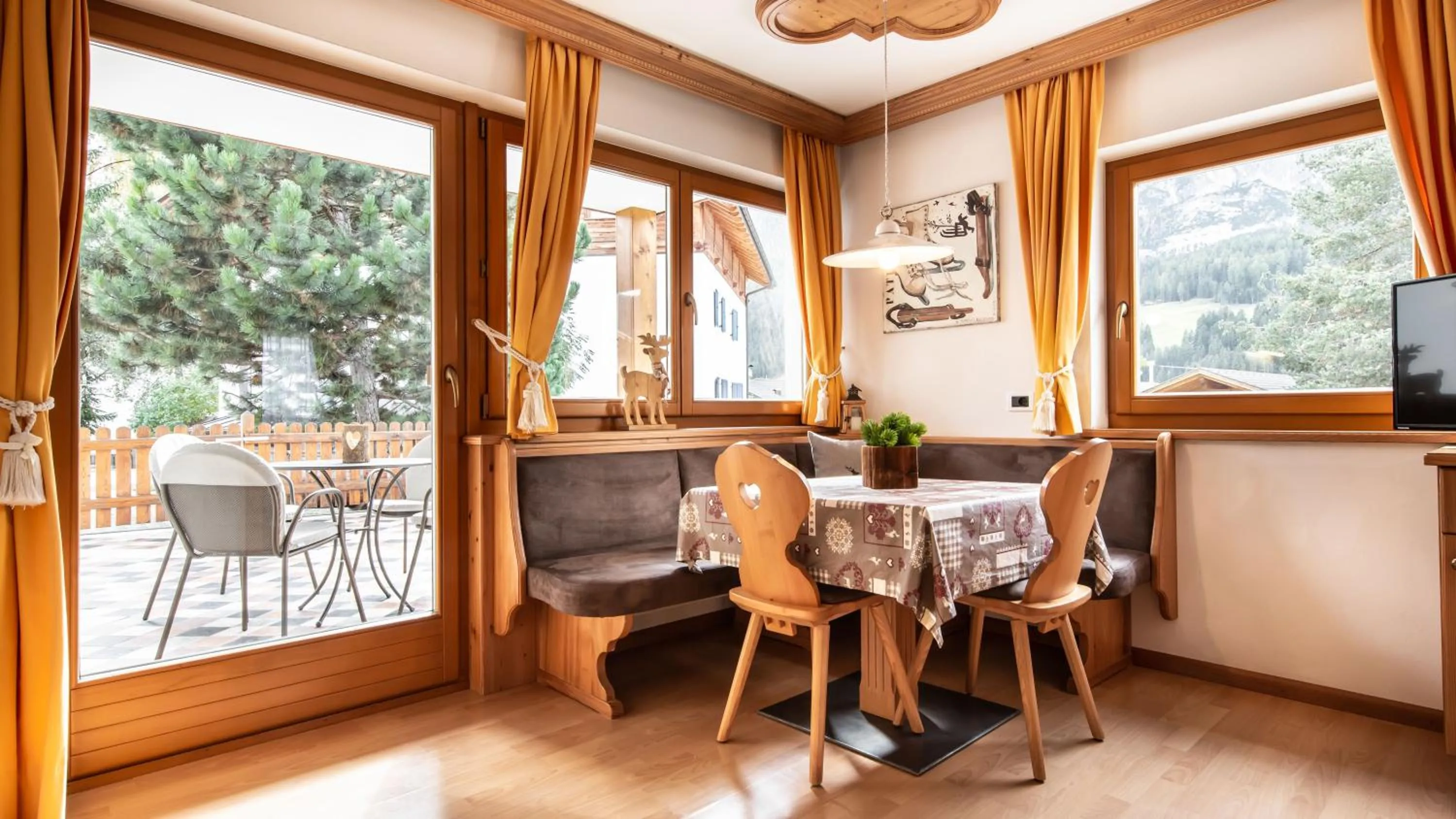 Apartments Chalet Maria