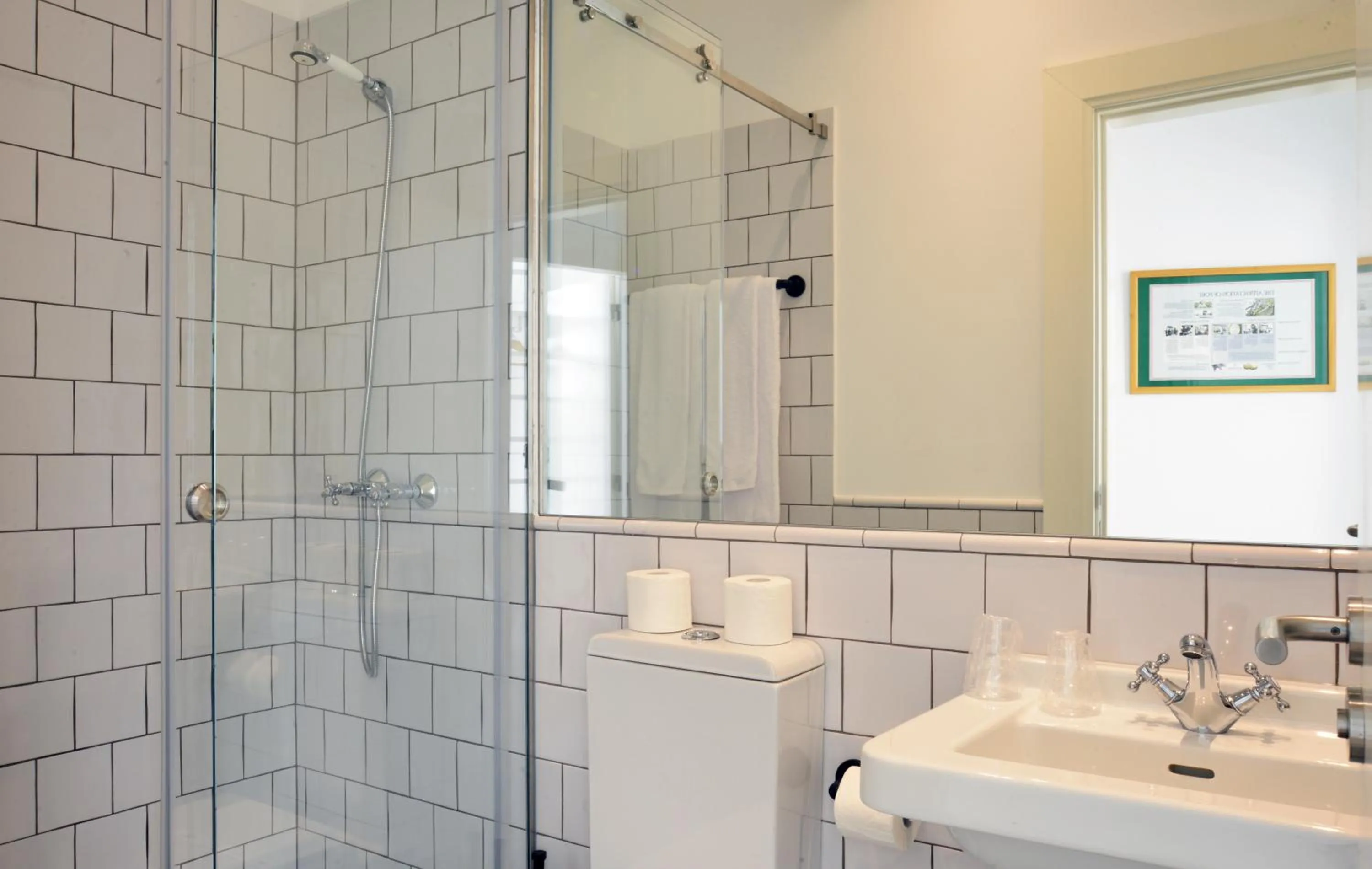 Shower in Spot Apartments Casa Januario