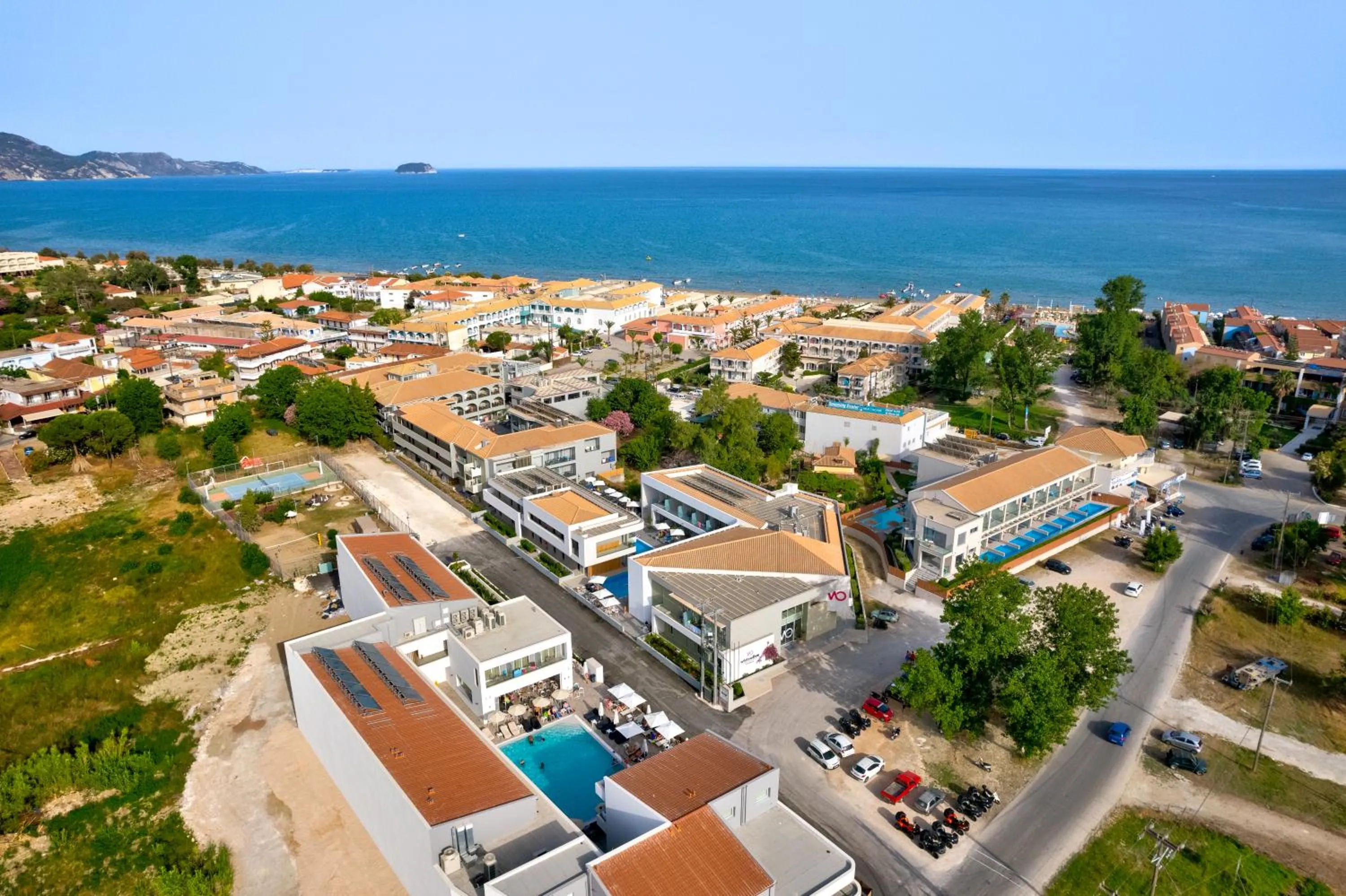 Property building in White Olive Premium Laganas