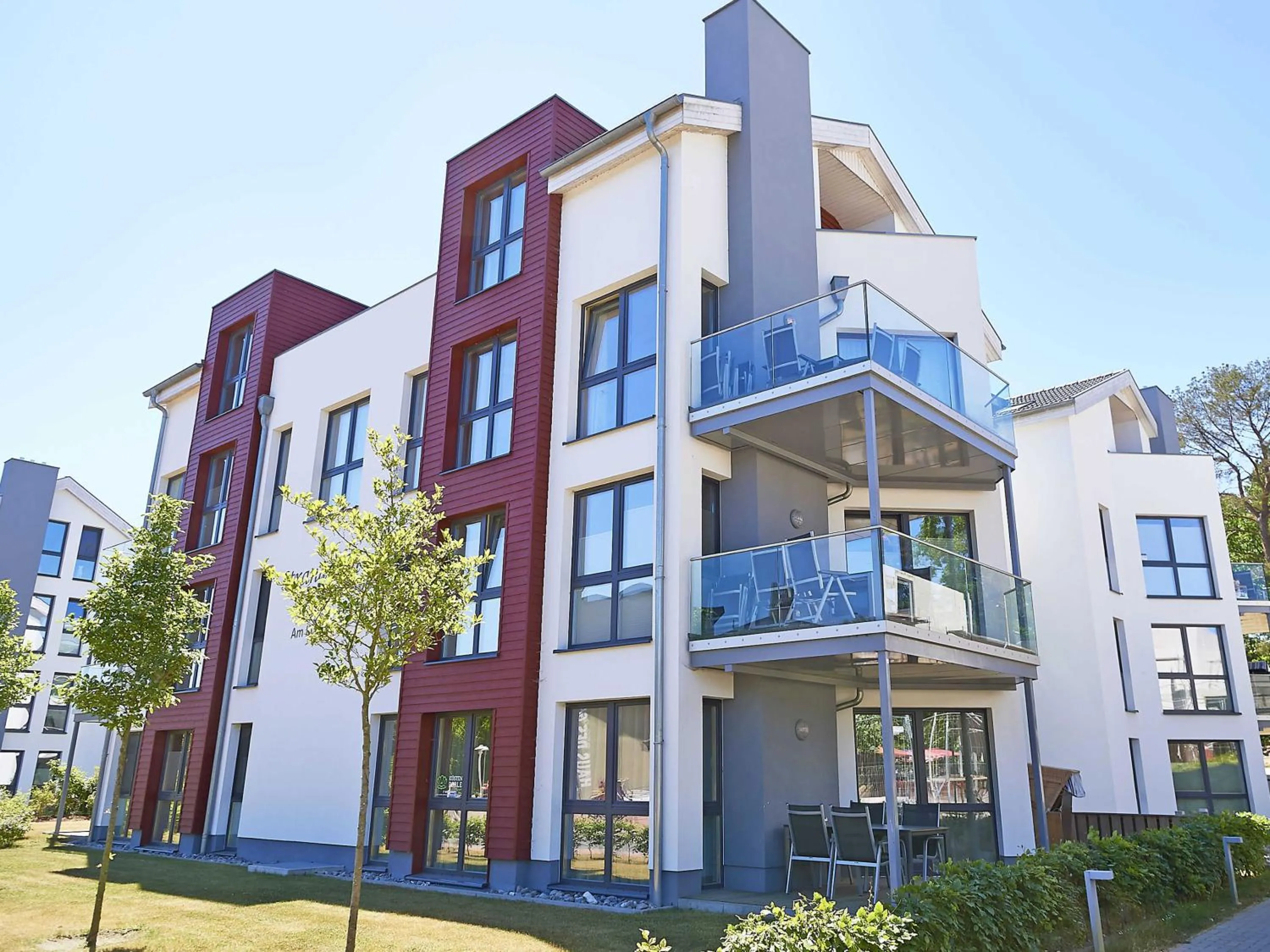 Strandvilla Baabe - WG 11 "Bernstein" mit Meerblick, Kamin, Sauna
