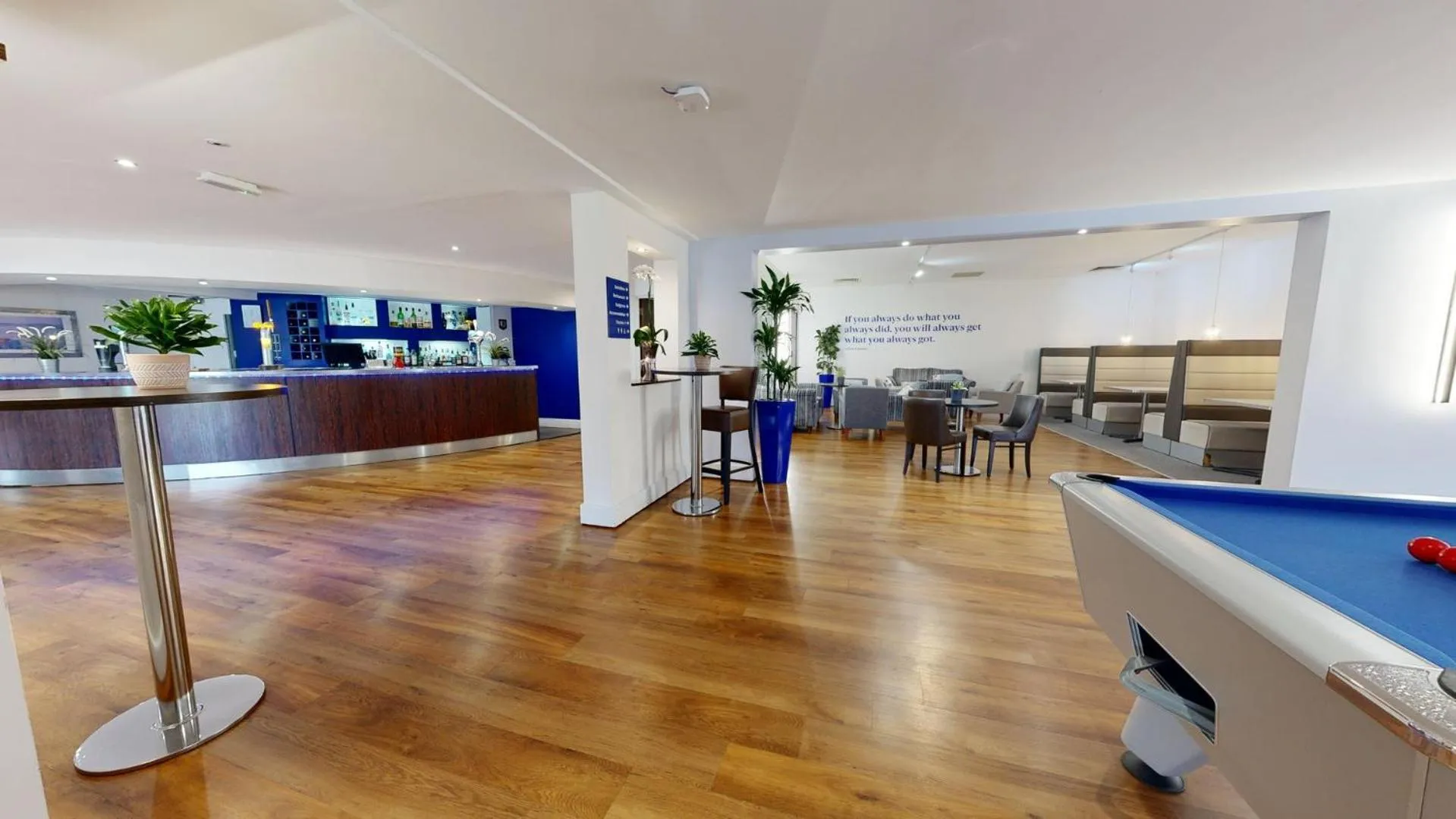 Lounge or bar in CIM Business Centre