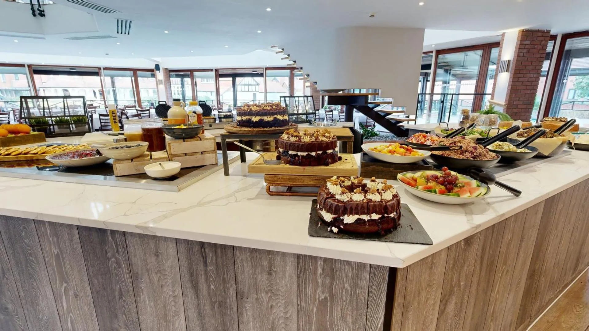 Food and drinks in CIM Business Centre