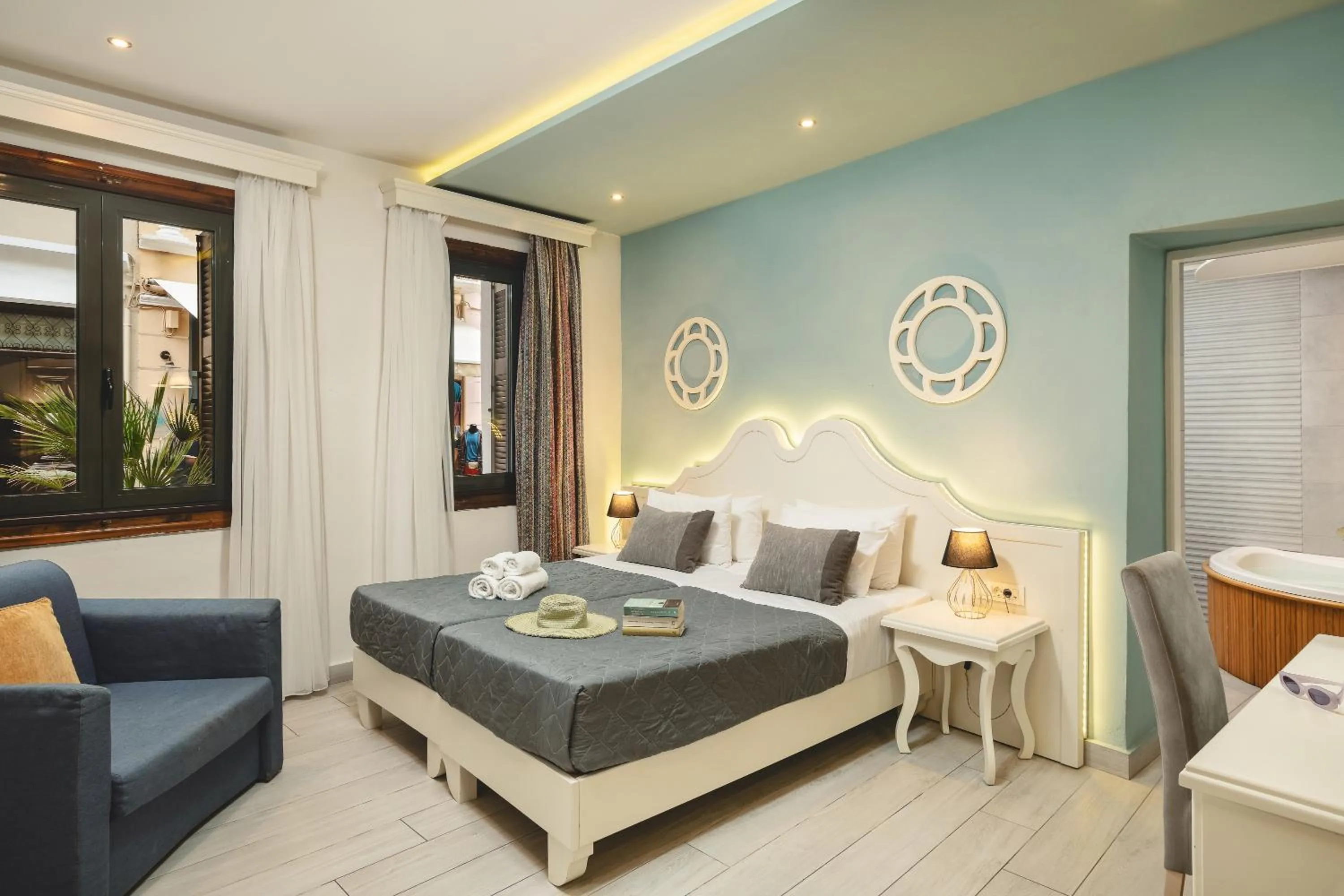 Bed in Elia Palazzo Hotel