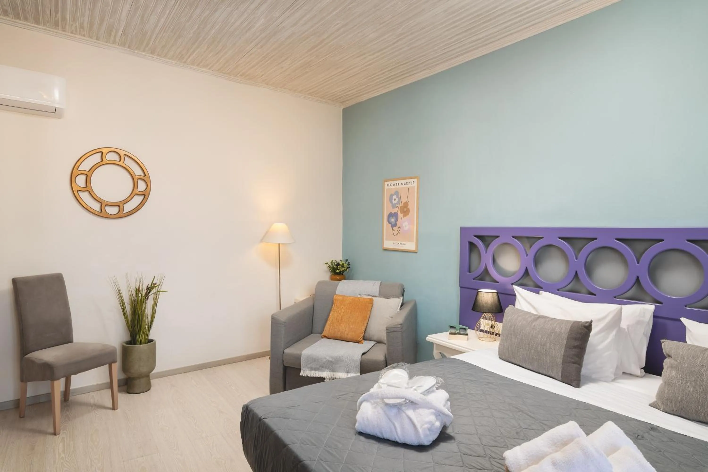 Bed in Elia Palazzo Hotel