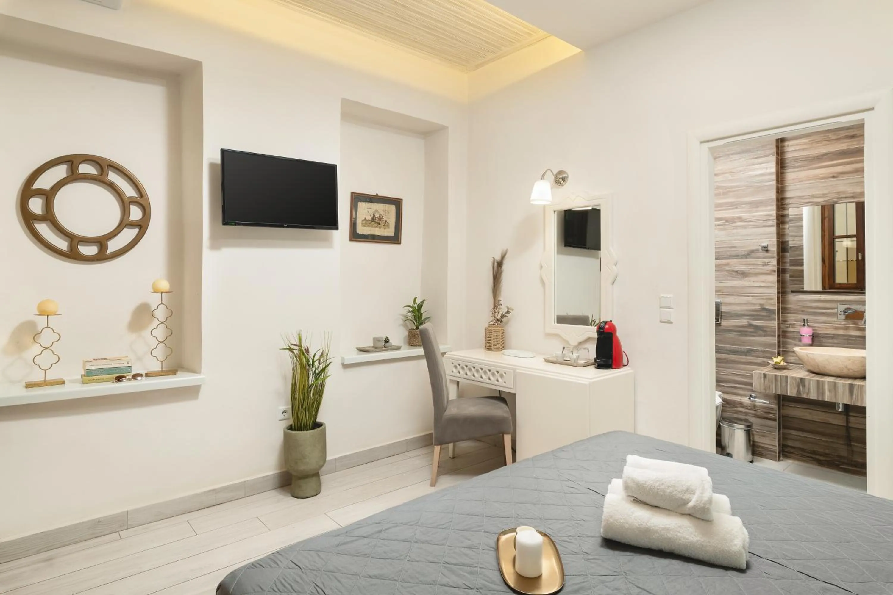 Bedroom, Bed in Elia Palazzo Hotel