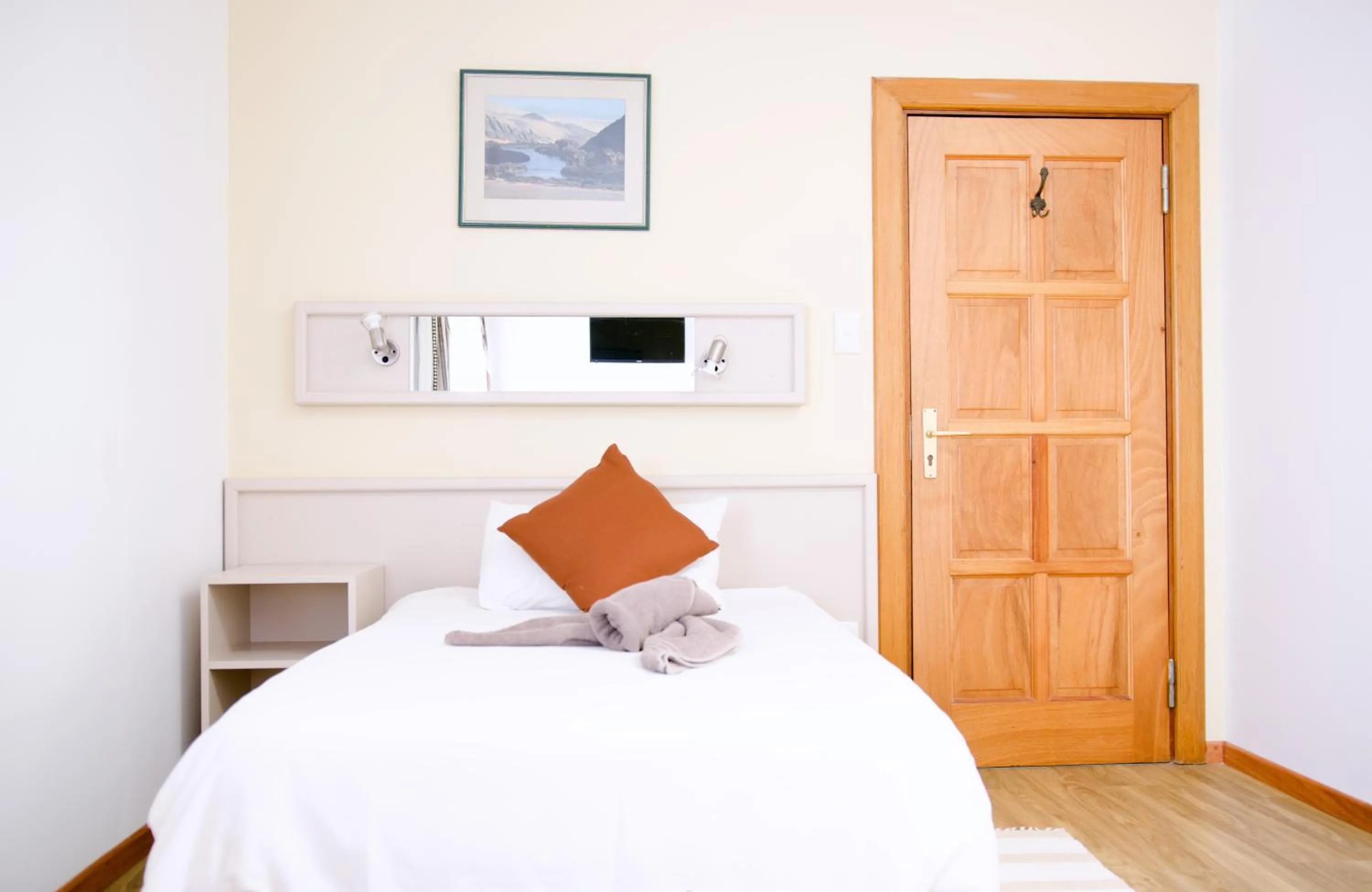 bunk bed, Bed in Hotel Deutsches Haus Swakopmund