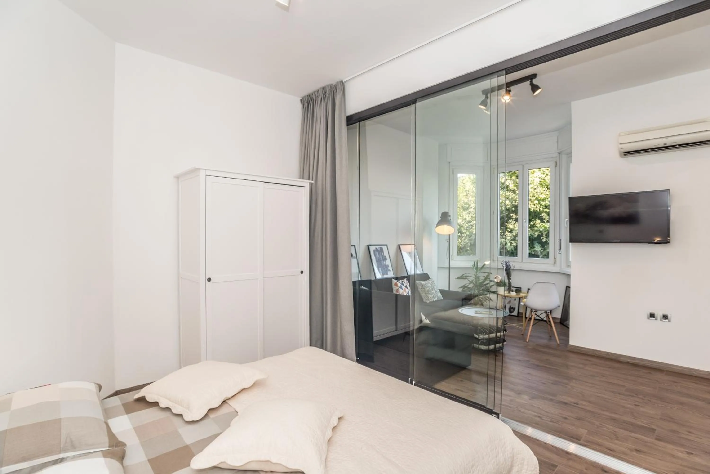 Bed in Apartment Mille